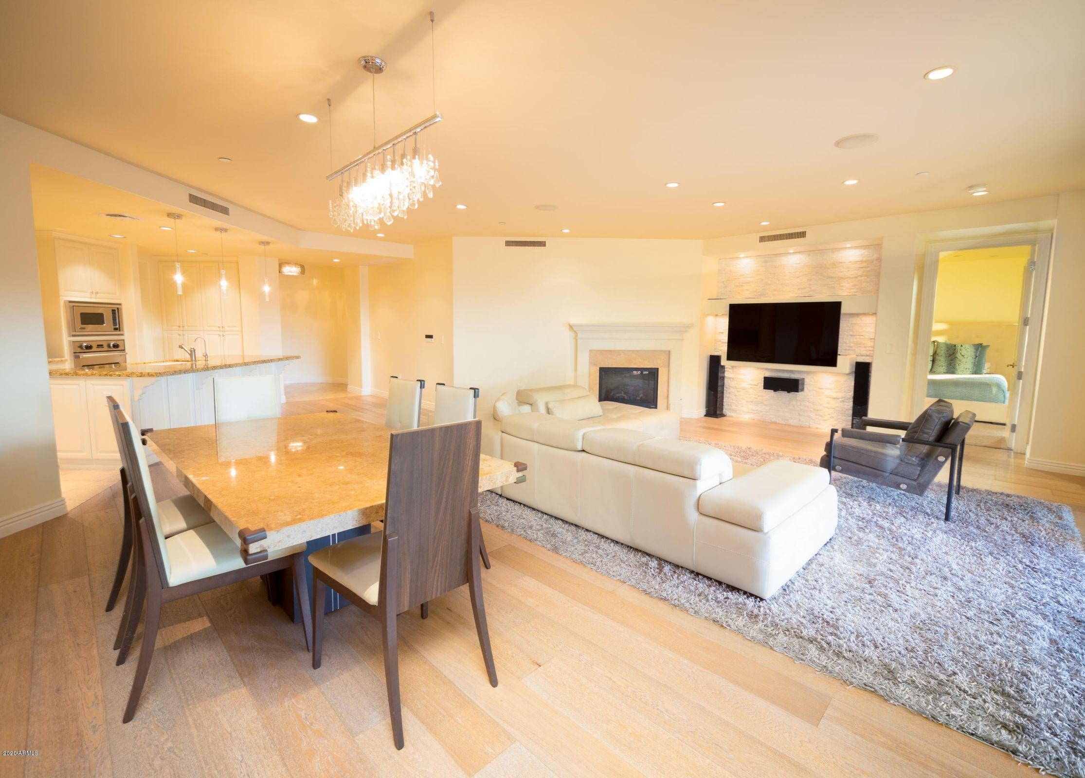 SCOTTSDALE WATERFRONT RESIDENCES CONDOMINIUM - Residential