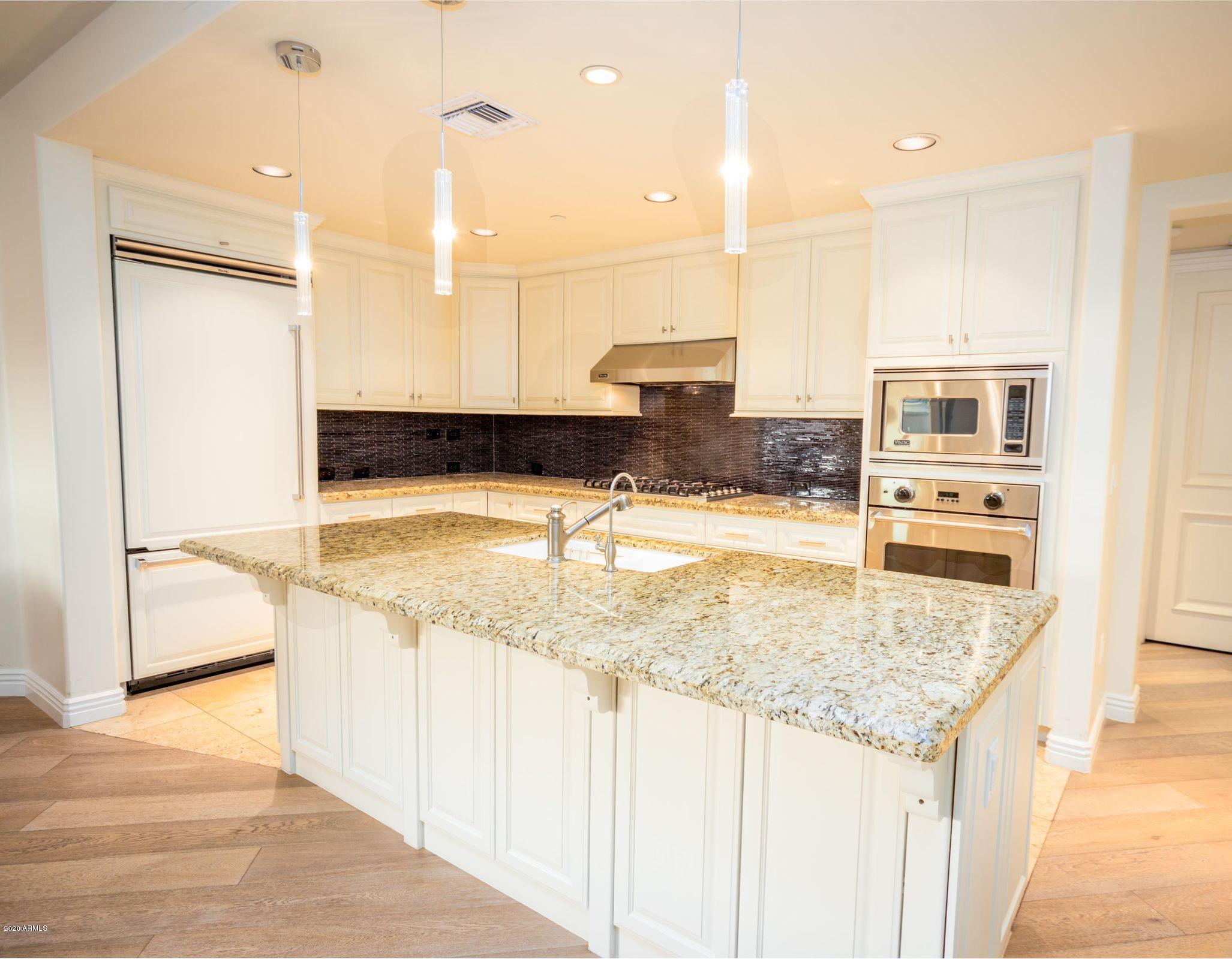 SCOTTSDALE WATERFRONT RESIDENCES CONDOMINIUM - Residential