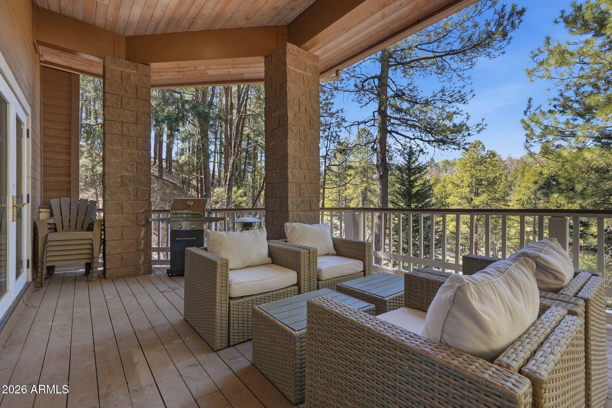 FOREST HIGHLANDS 4 - Residential