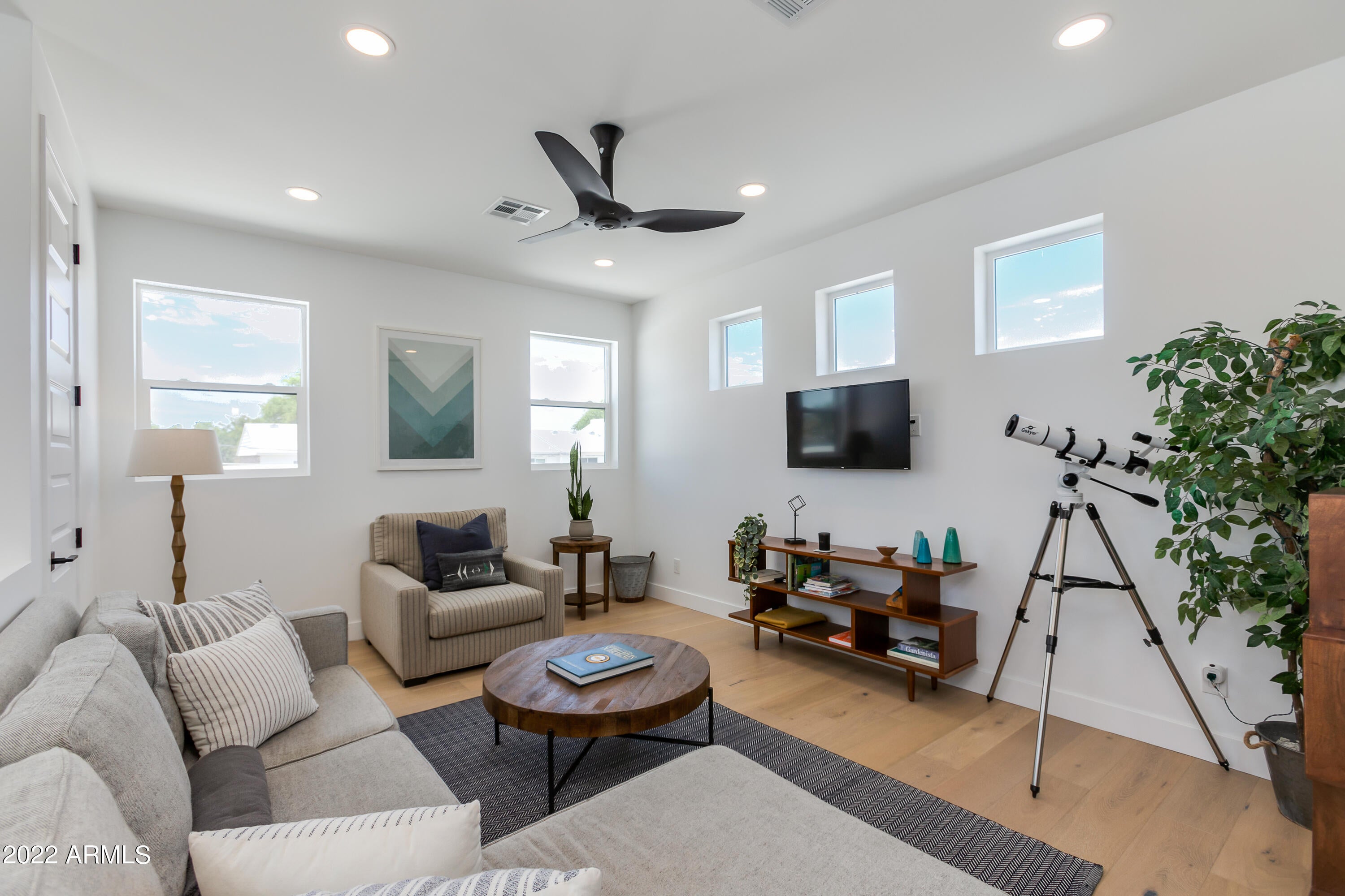 DATELAND HOMES LOTS 89-133 - Residential