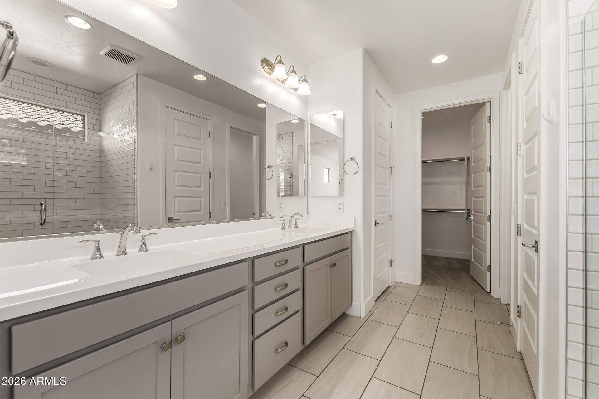 EASTMARK DU 3/4 NORTH PHASE 2 AND 3 - Residential