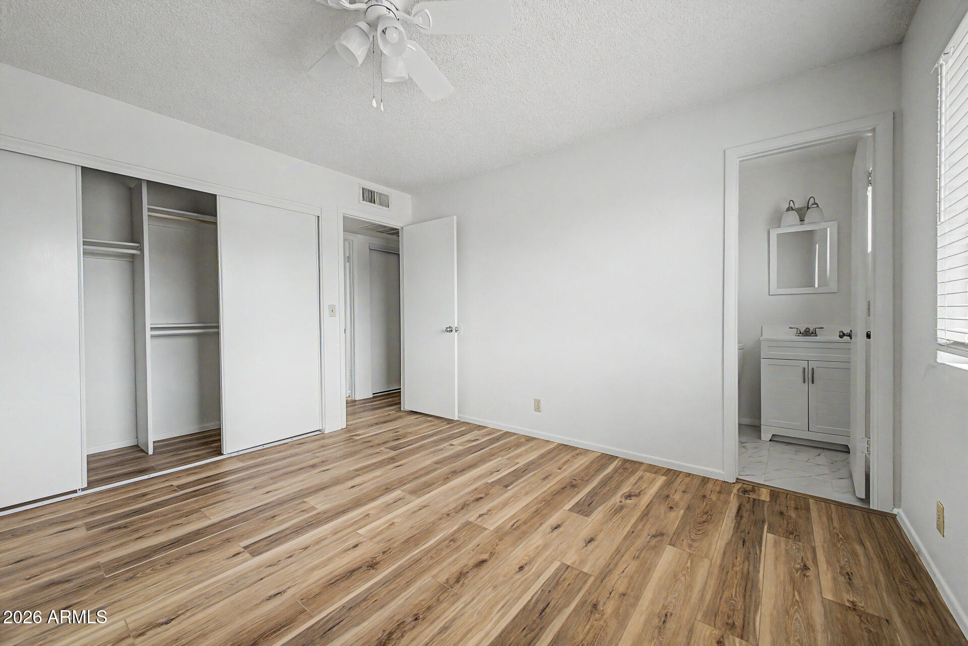 DAVE BROWN UNIT 2 - Residential