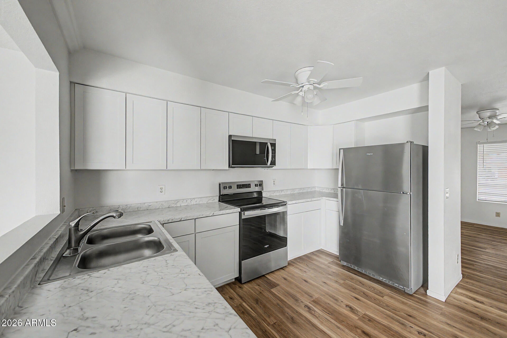 DAVE BROWN UNIT 2 - Residential