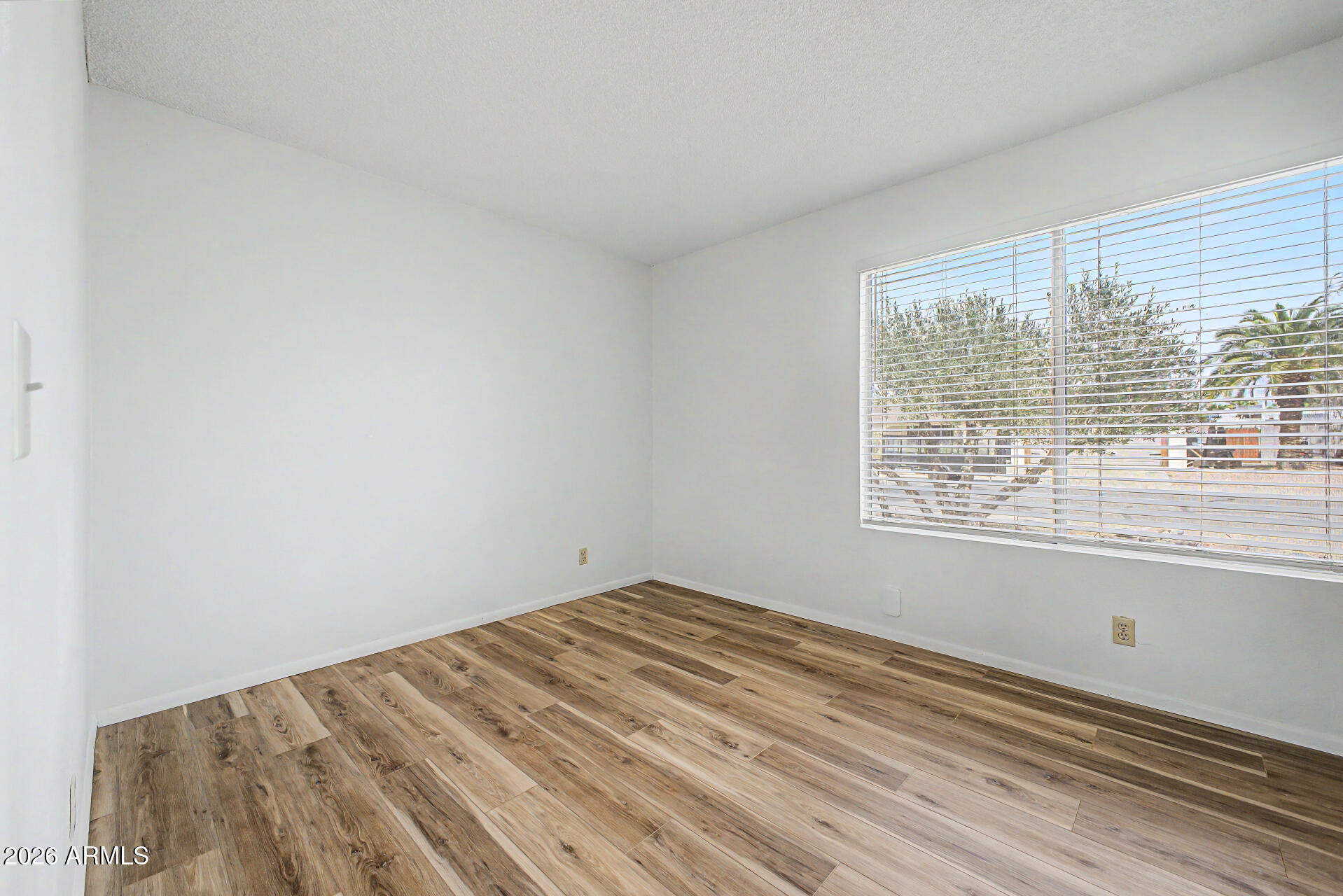 DAVE BROWN UNIT 2 - Residential