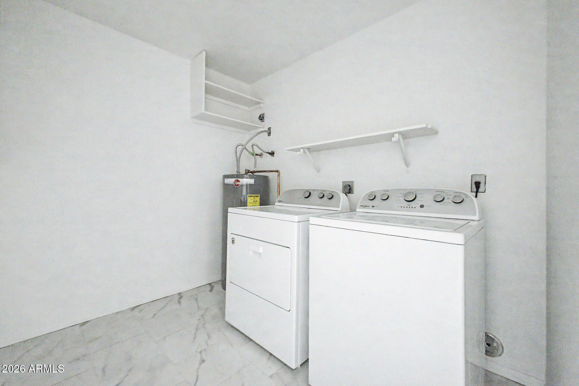 DAVE BROWN UNIT 2 - Residential