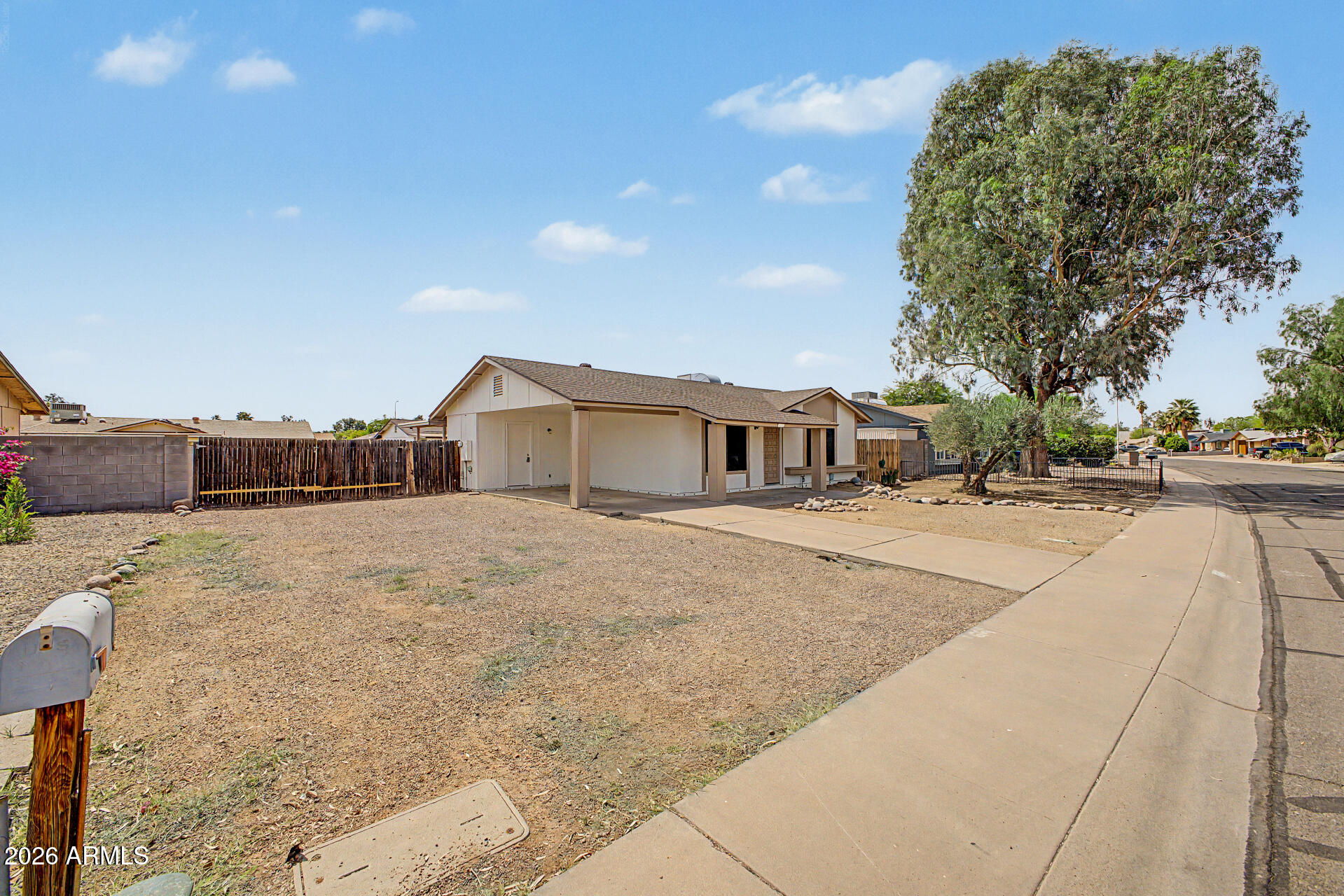 DAVE BROWN UNIT 2 - Residential