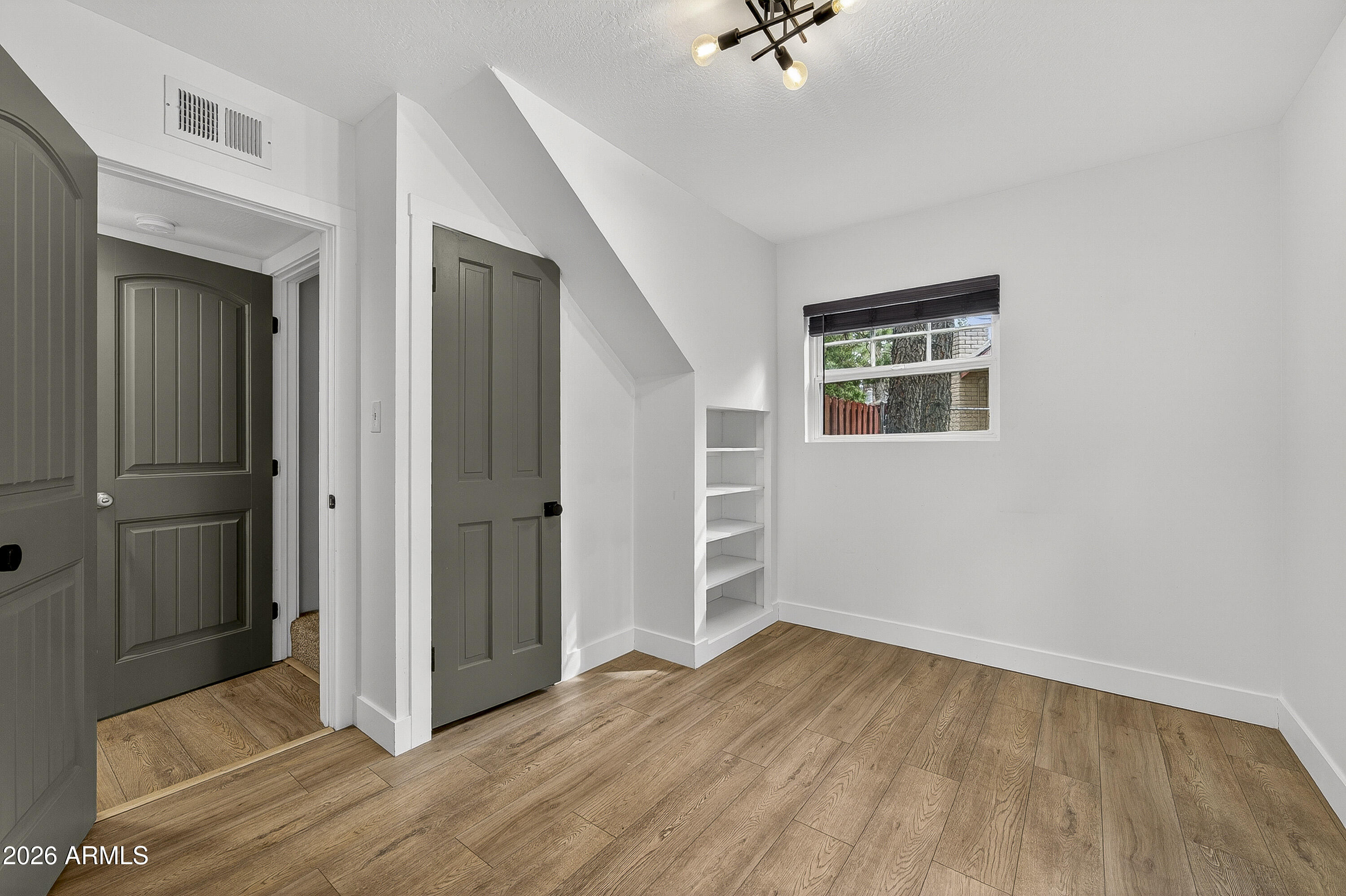 PINECREST TERRACE - Residential