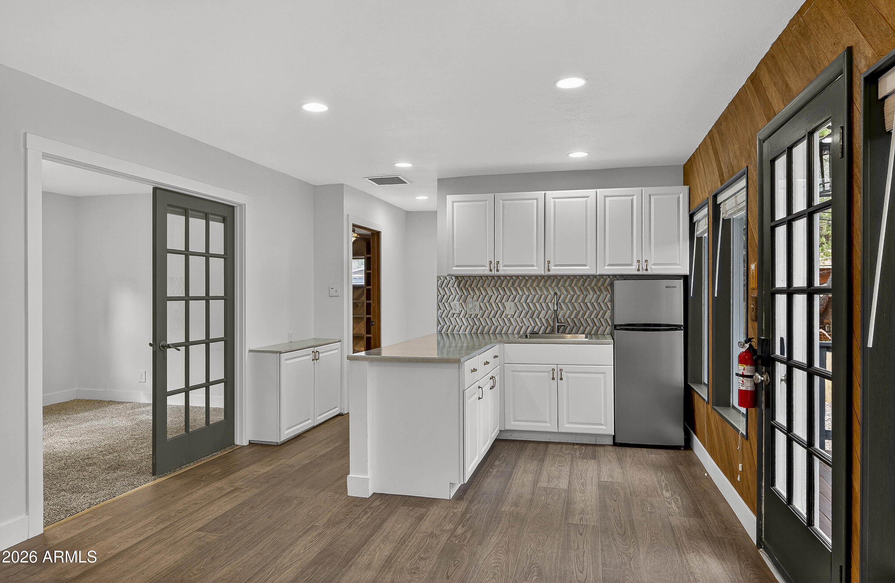 PINECREST TERRACE - Residential