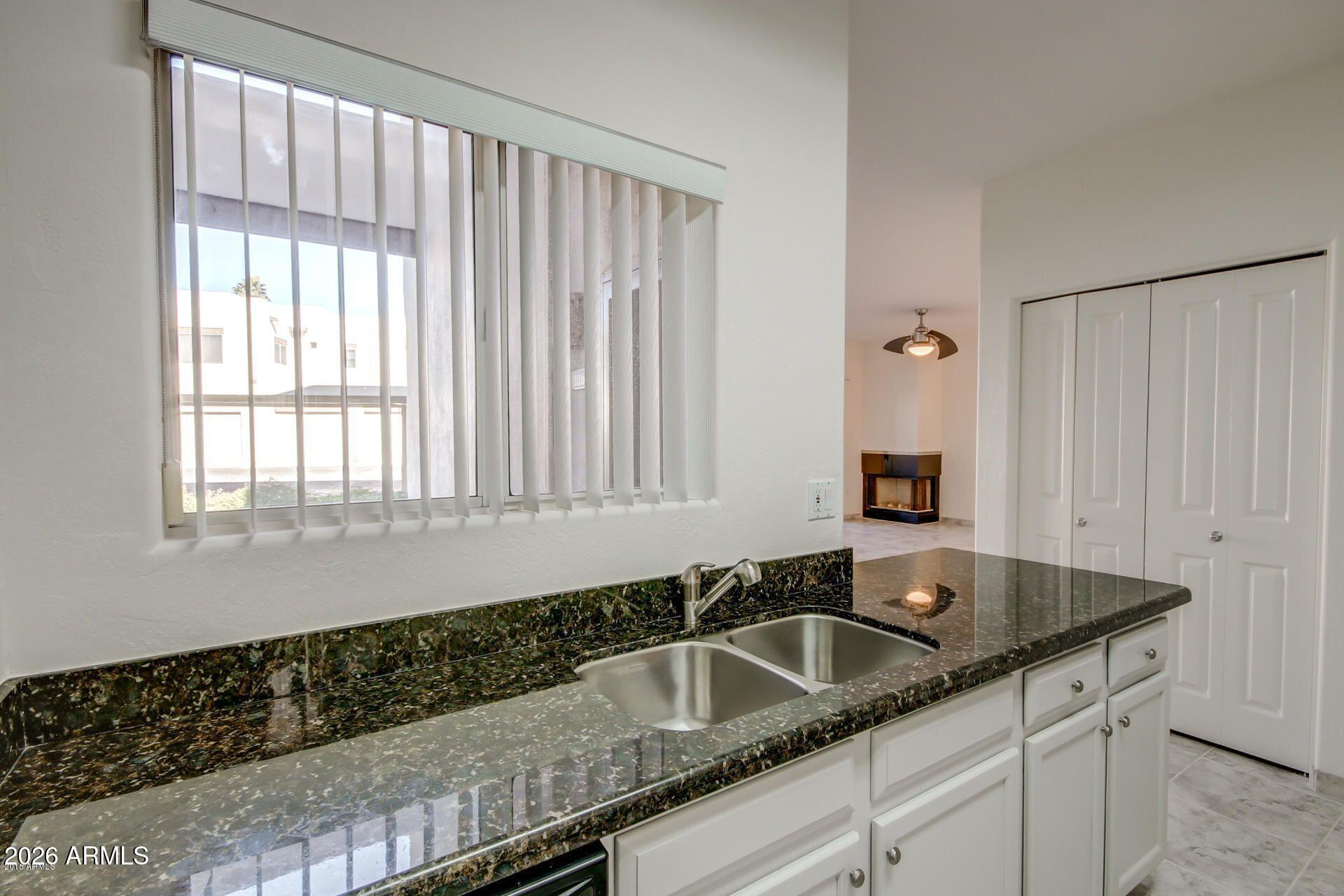 SCOTTSDALE MISSION CONDOMINIUMS AMD - Residential