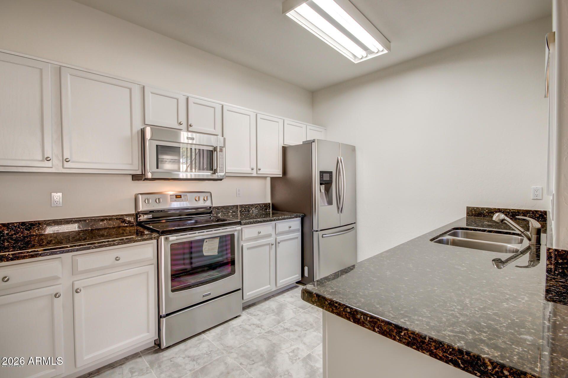 SCOTTSDALE MISSION CONDOMINIUMS AMD - Residential