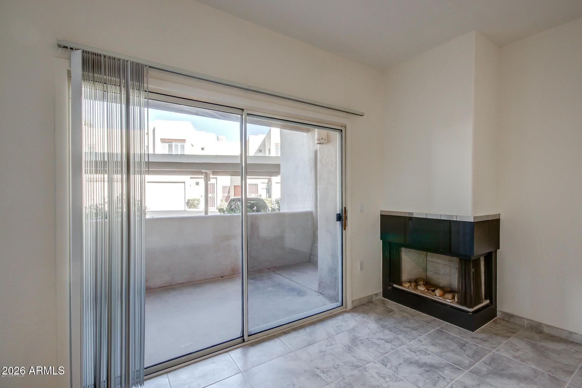 SCOTTSDALE MISSION CONDOMINIUMS AMD - Residential