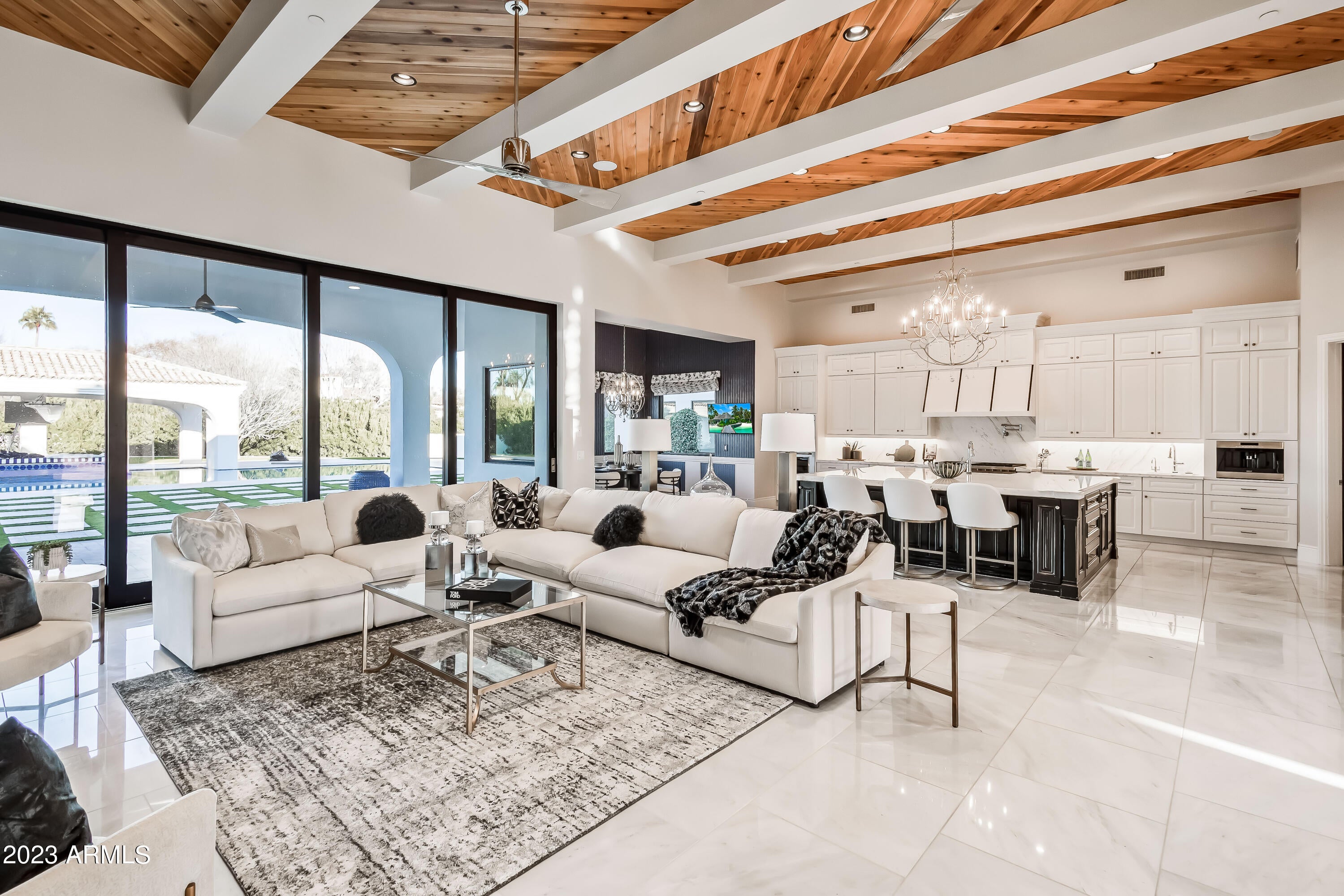 GROSSE POINTE HIGHLANDS - Residential