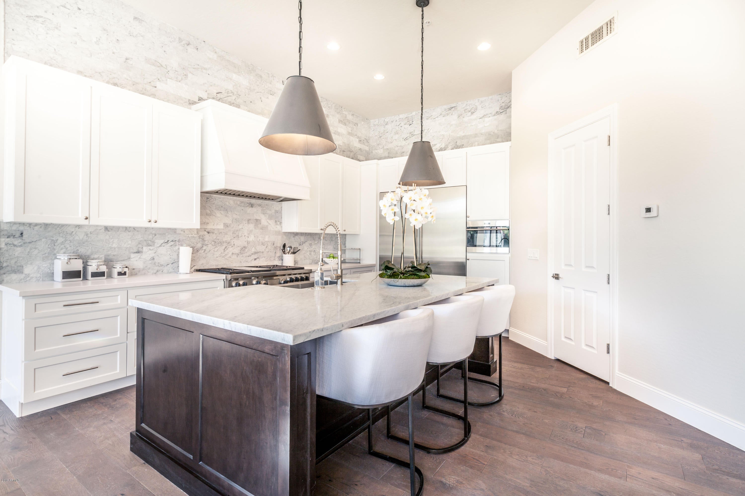 LINCOLN PLACE - Residential