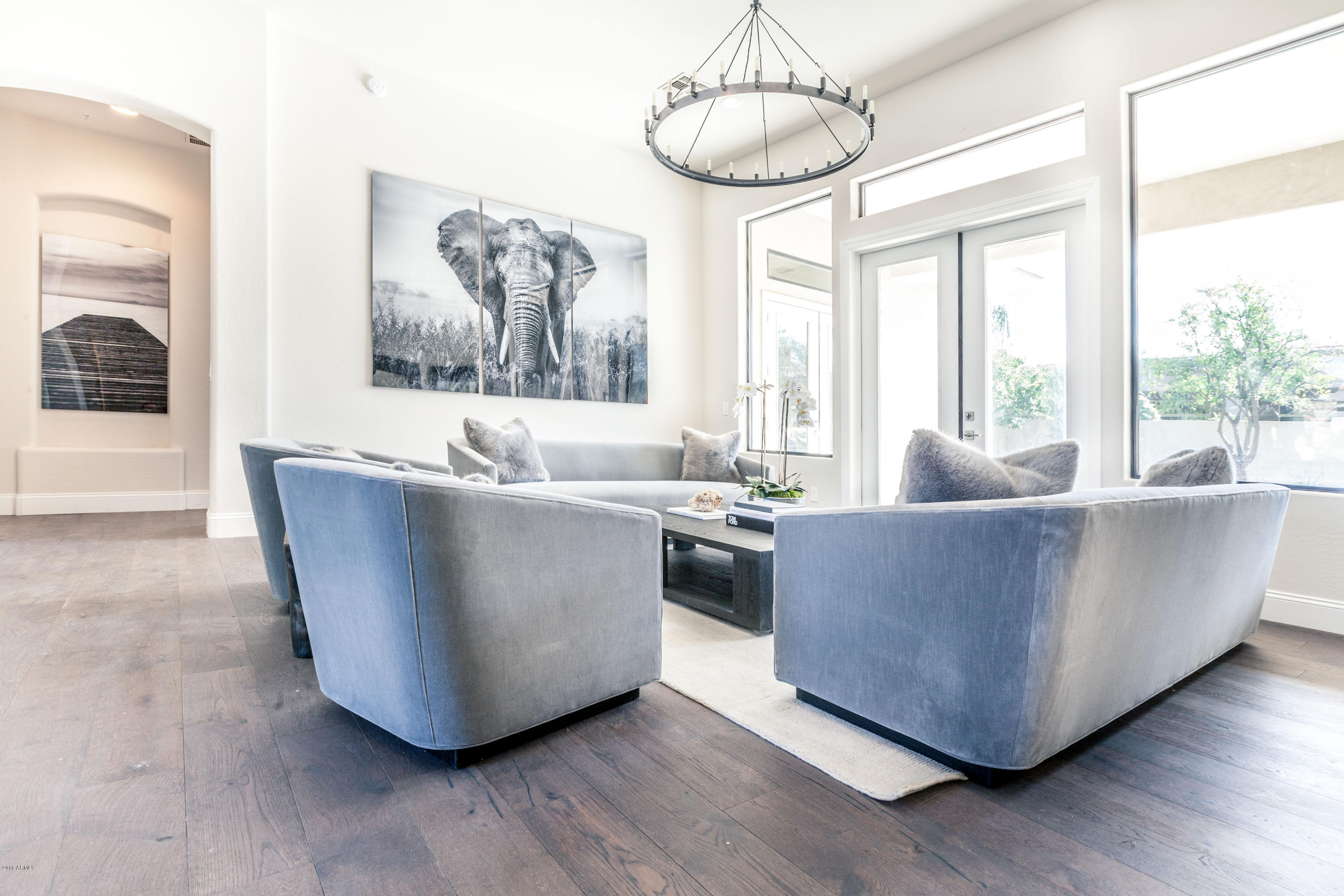 LINCOLN PLACE - Residential