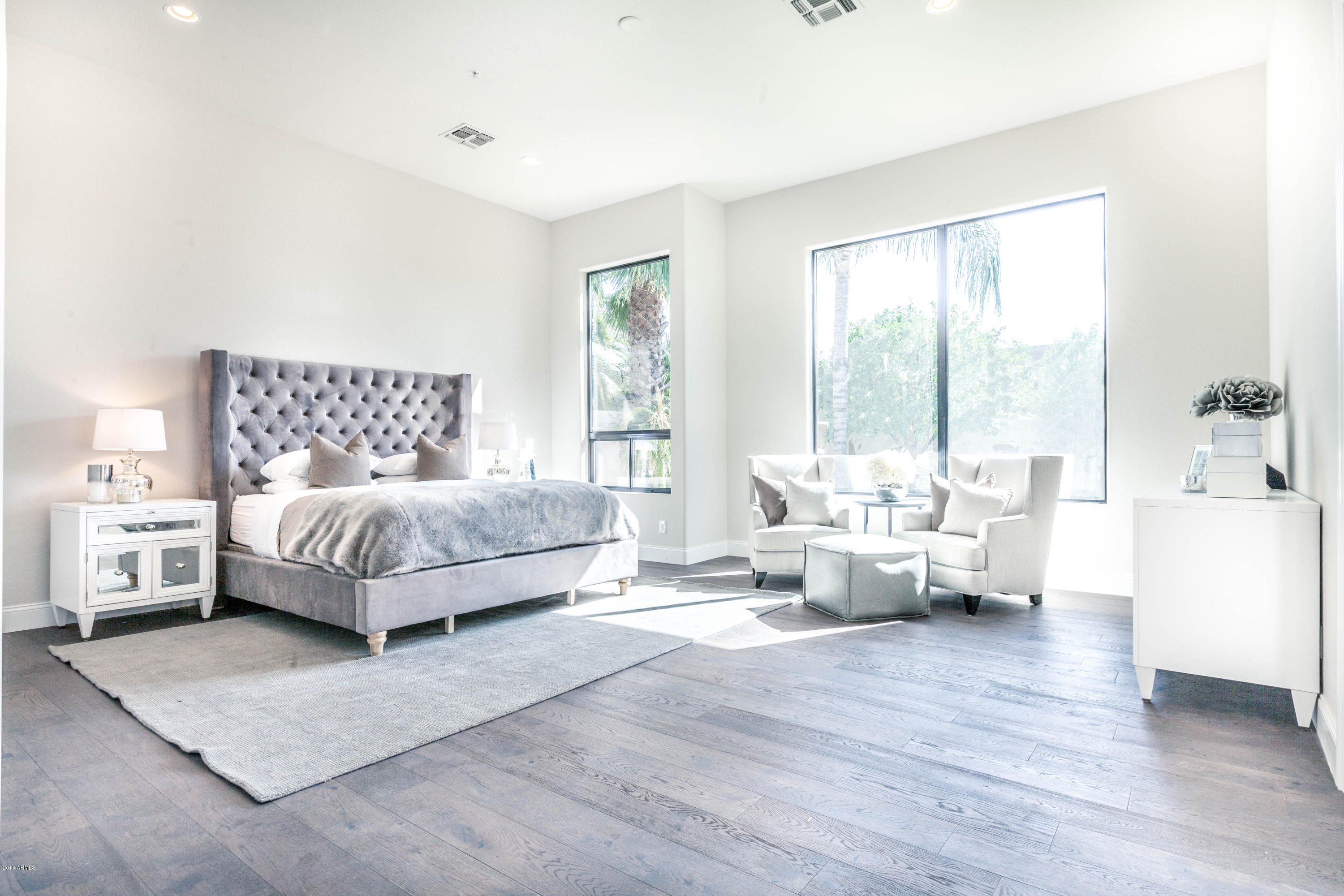LINCOLN PLACE - Residential