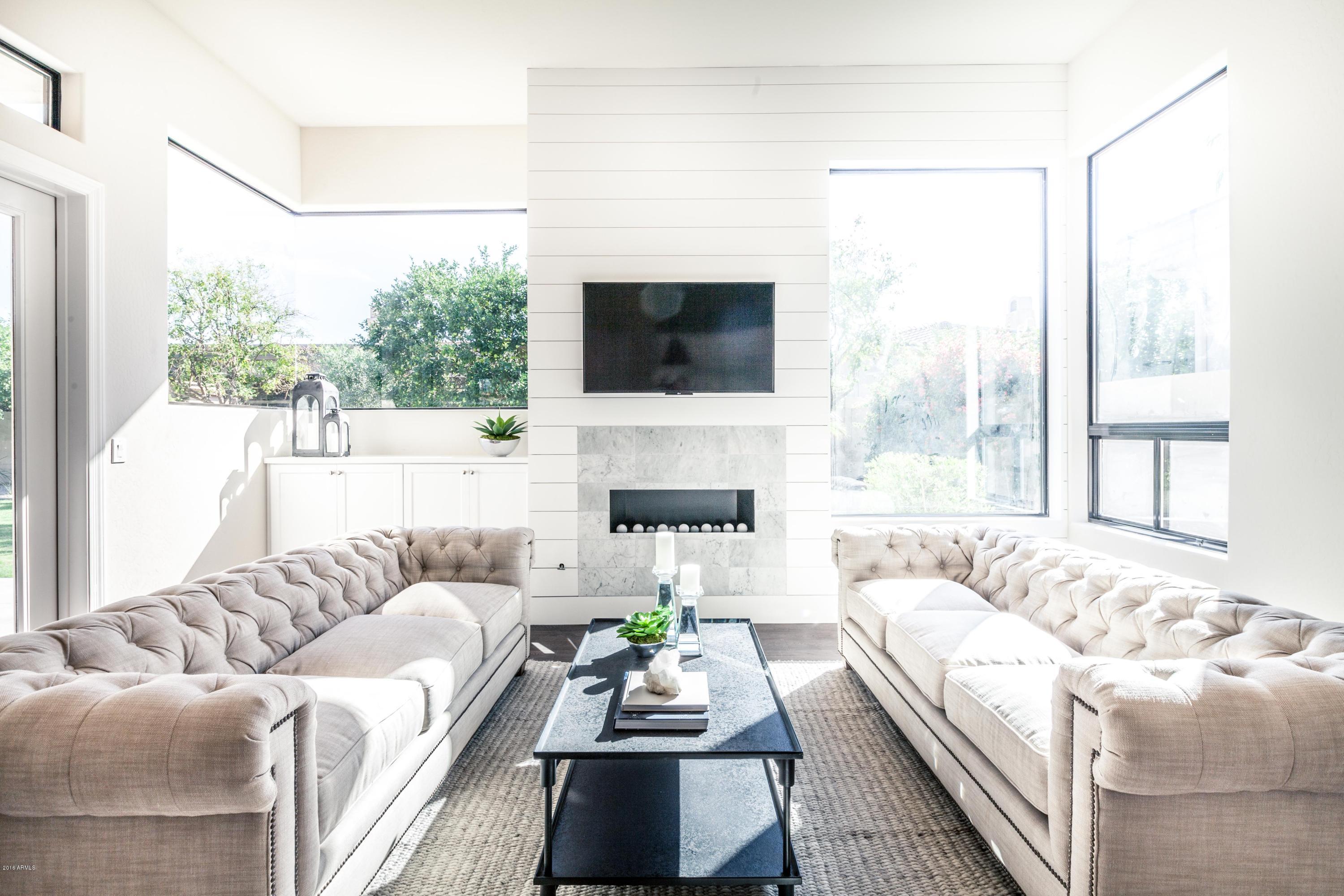 LINCOLN PLACE - Residential