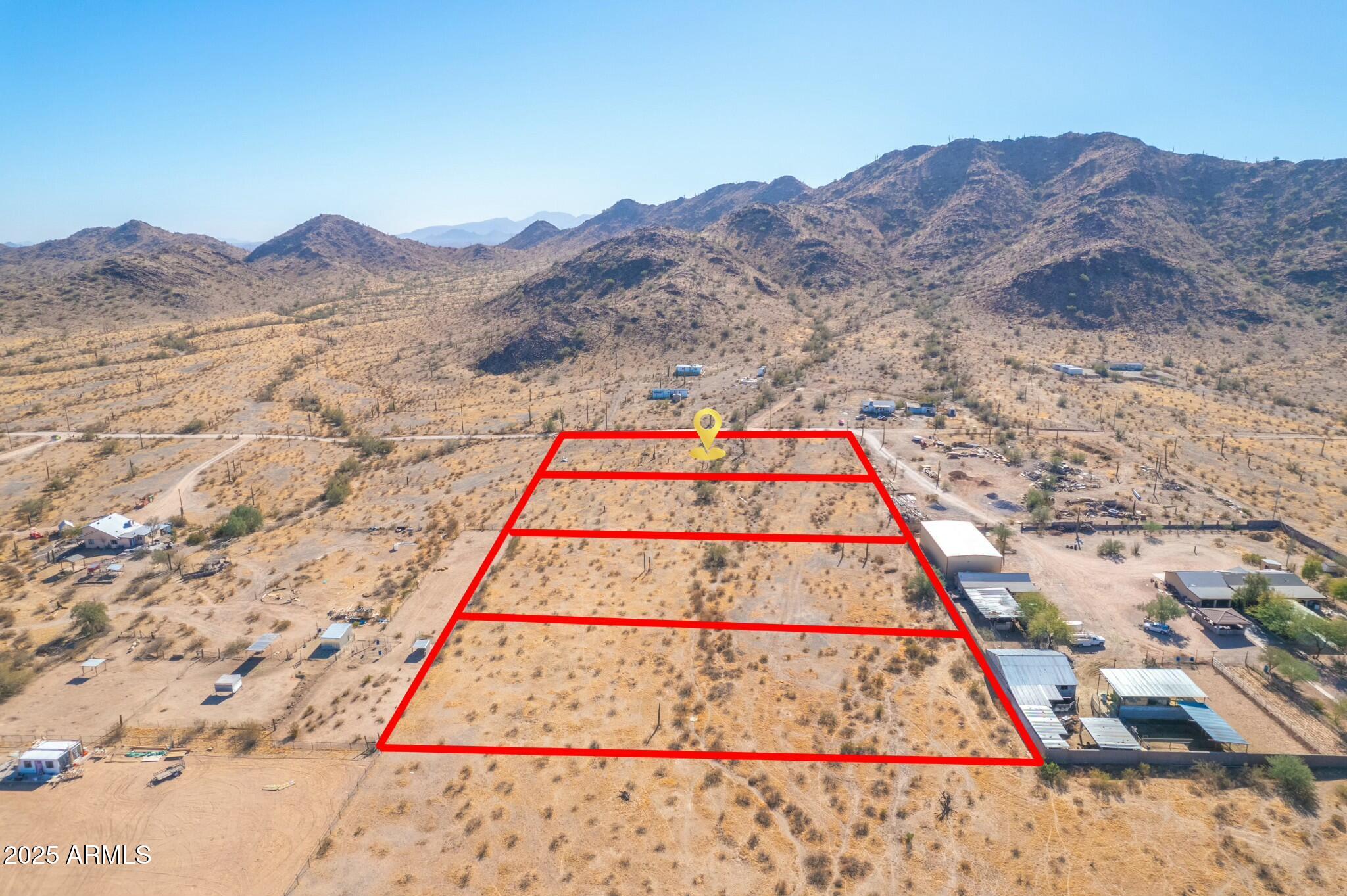 COMM @ S COR OF SEC 20-5S-2E TH N 659.7' TH E 331. - Land