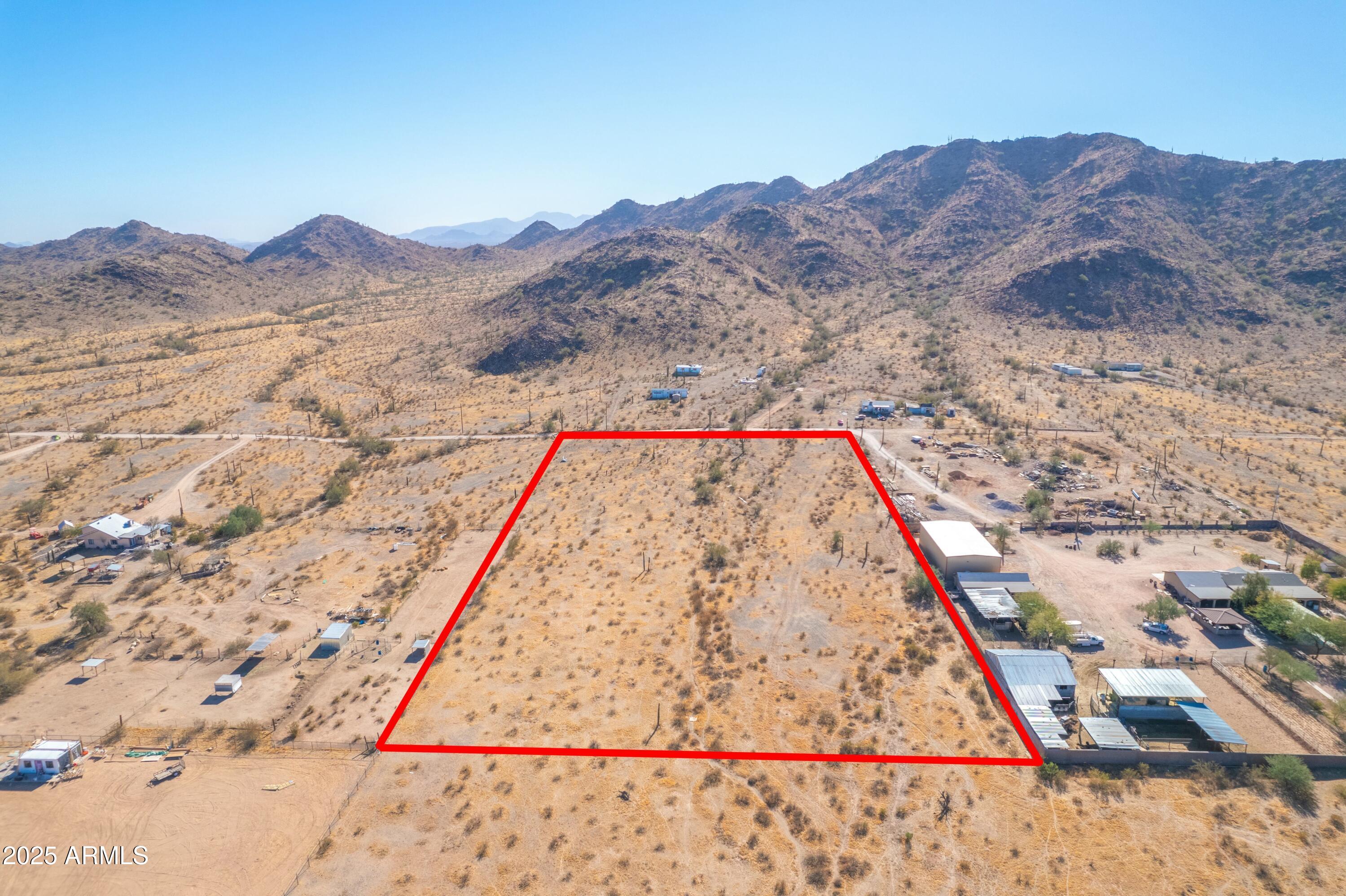 COMM @ S COR OF SEC 20-5S-2E TH N 659.7' TH E 331. - Land