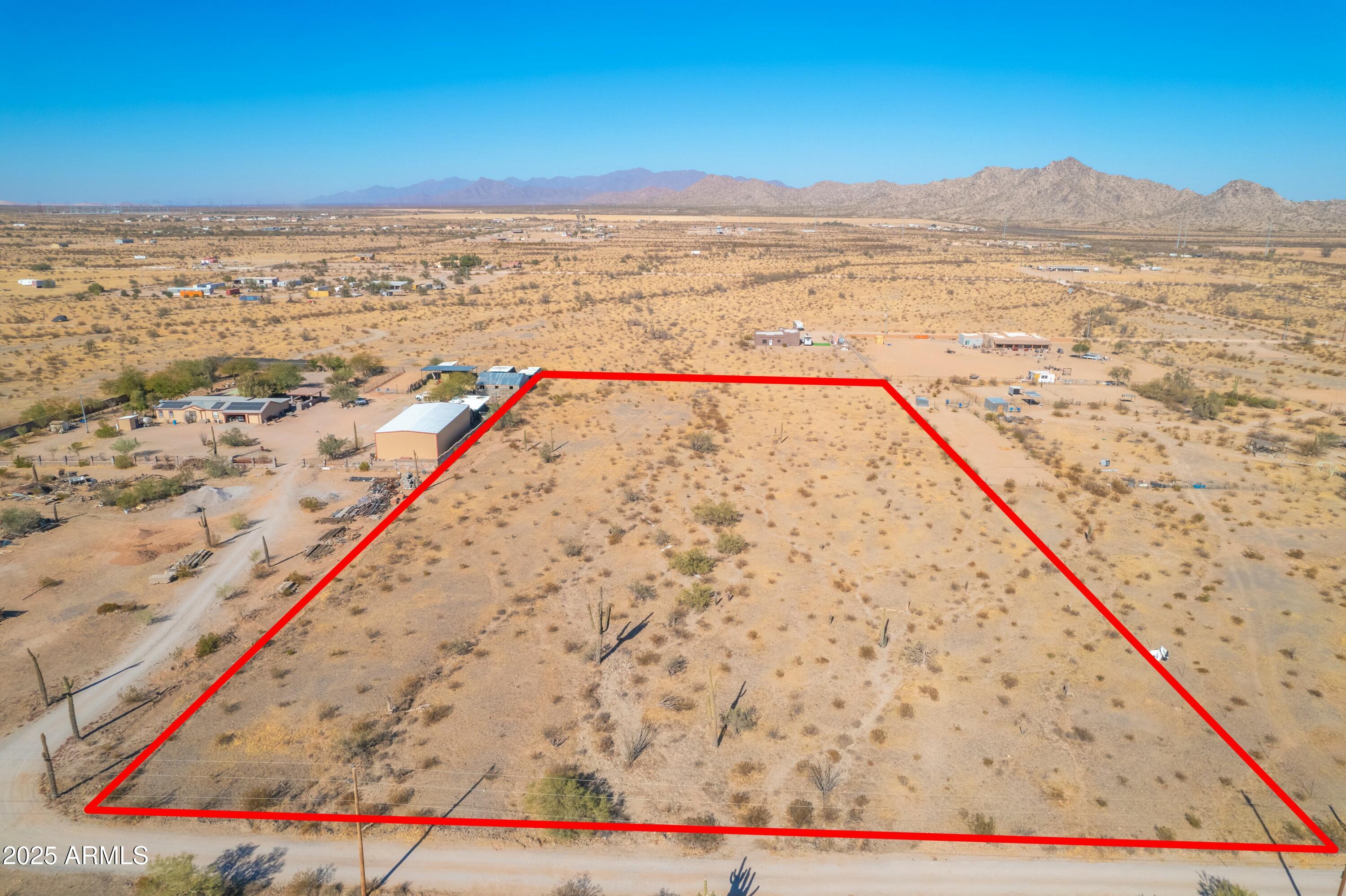COMM @ S COR OF SEC 20-5S-2E TH N 659.7' TH E 331. - Land
