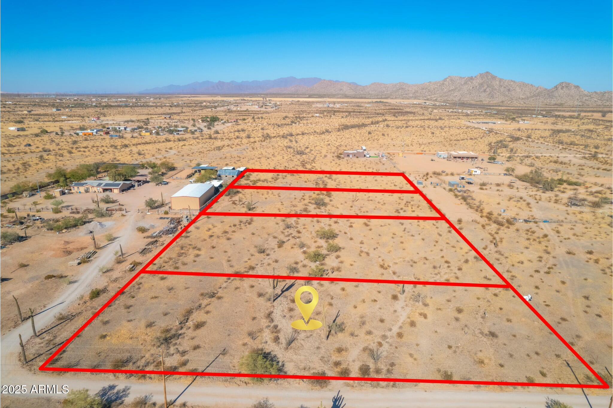 COMM @ S COR OF SEC 20-5S-2E TH N 659.7' TH E 331. - Land