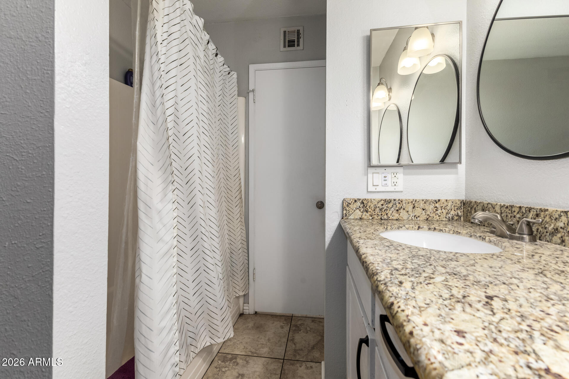 CONTINENTAL MEADOWS NORTH UNIT 5 - Residential