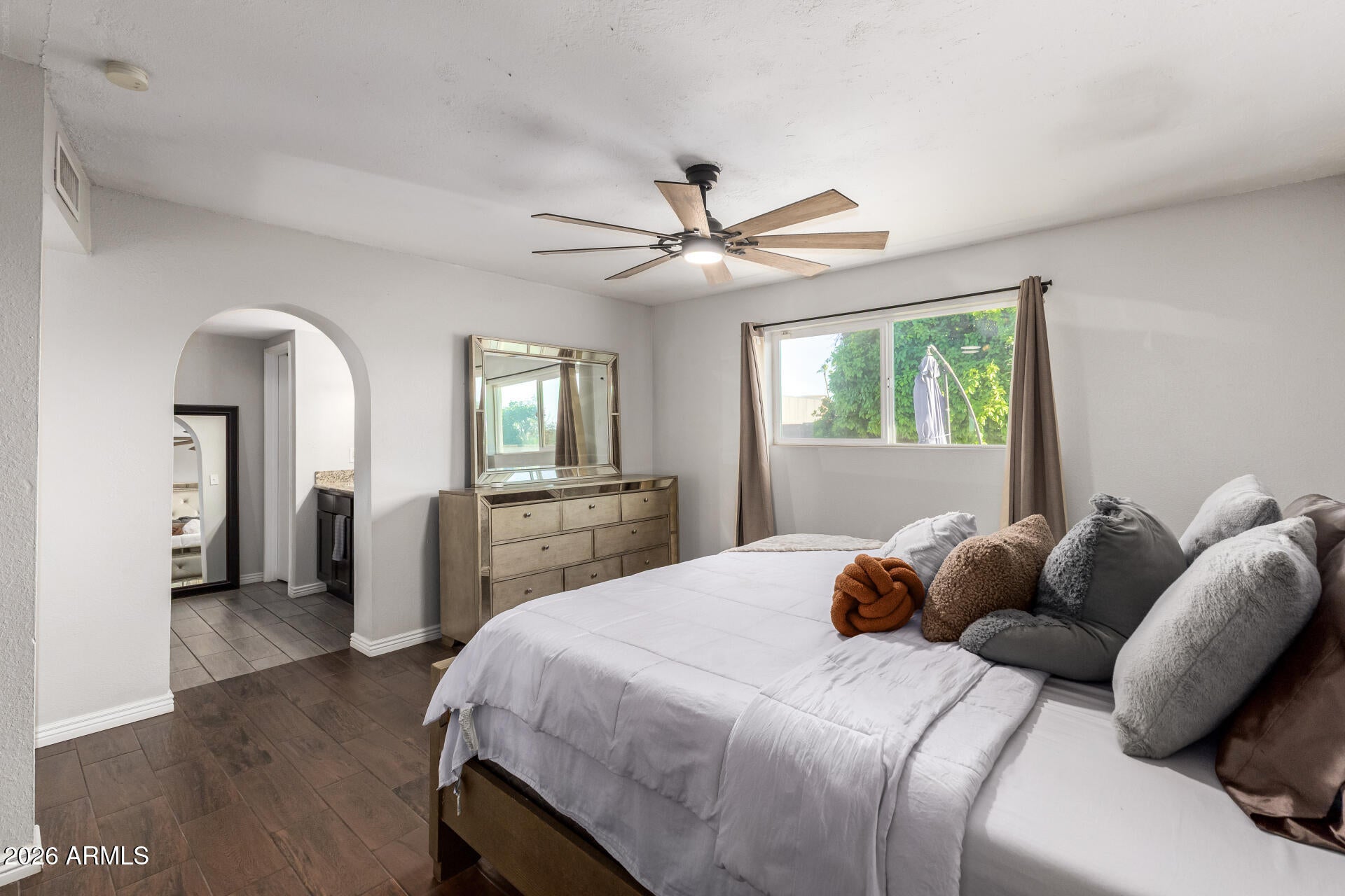 CONTINENTAL MEADOWS NORTH UNIT 5 - Residential