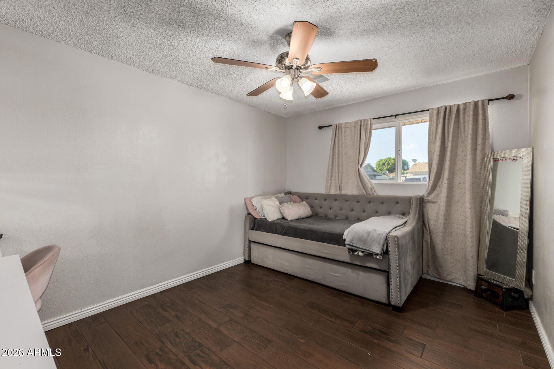 CONTINENTAL MEADOWS NORTH UNIT 5 - Residential