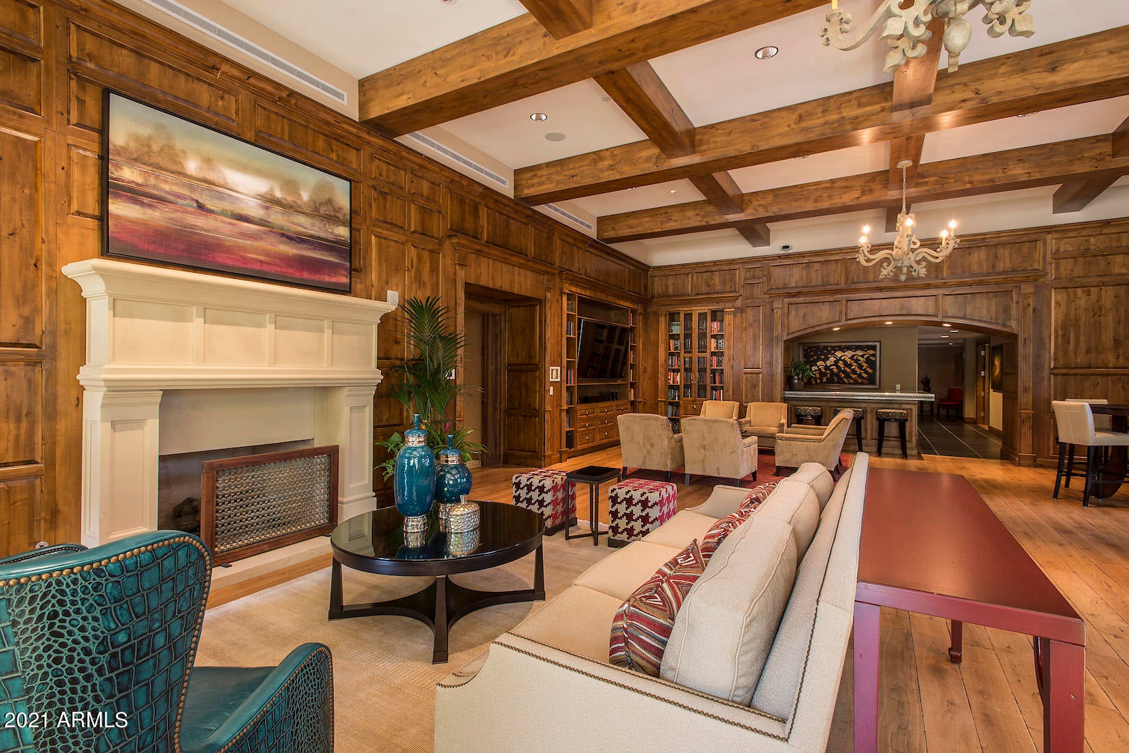 SCOTTSDALE WATERFRONT RESIDENCES - Residential