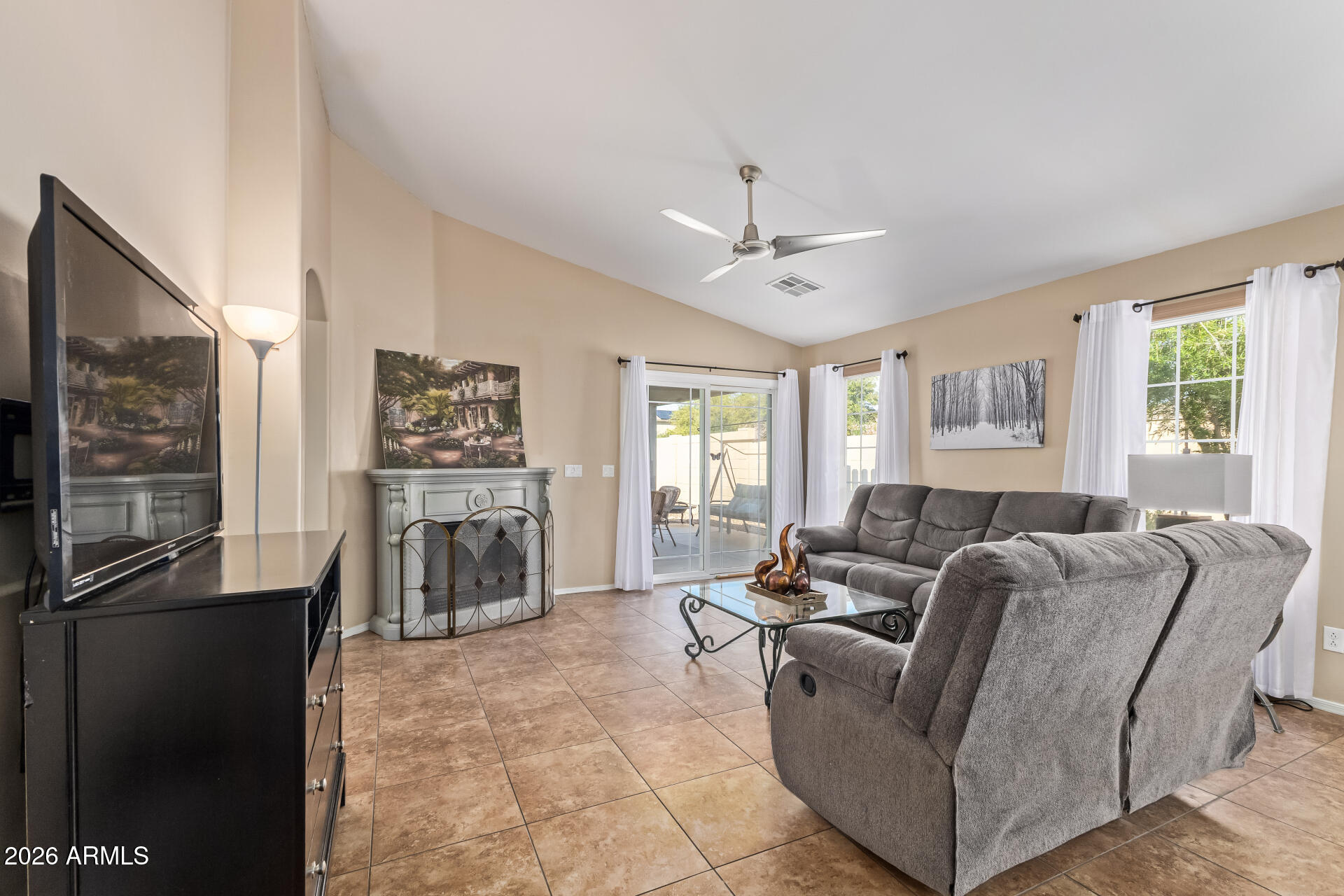 MAGMA RANCH II UNIT 2 - Residential
