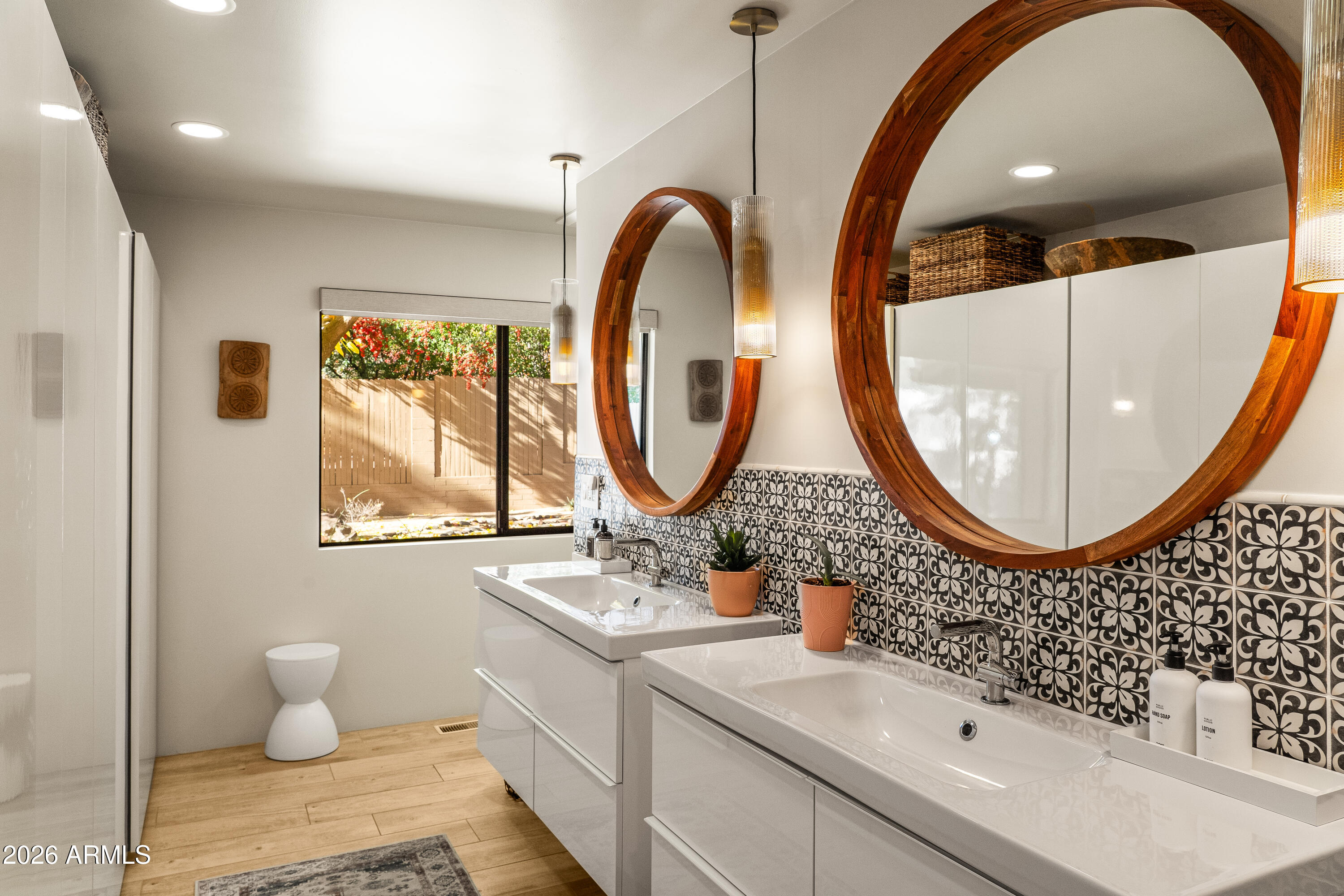 SEDONA WEST - Residential