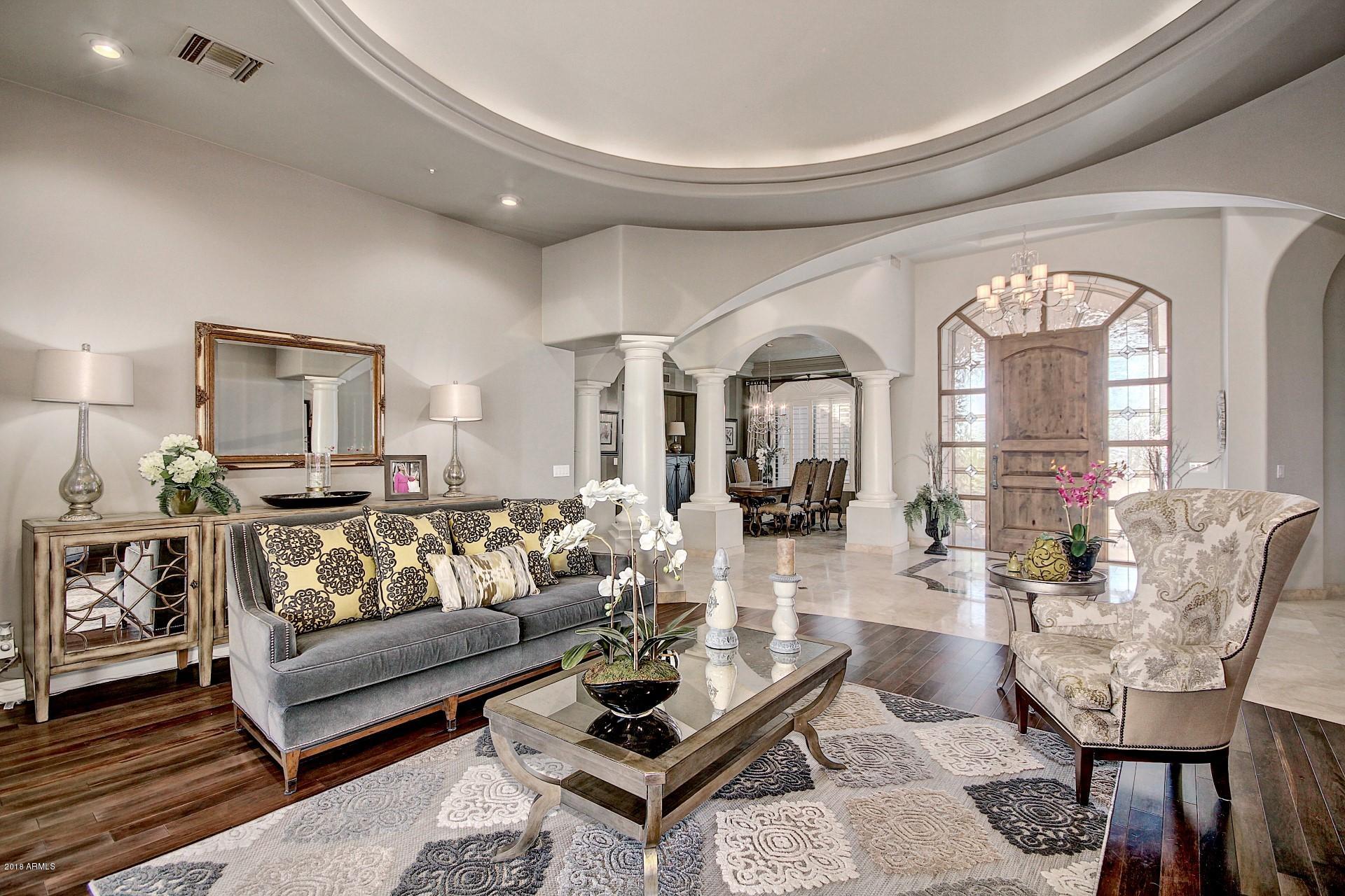 RANCHO TRINADAD - Residential