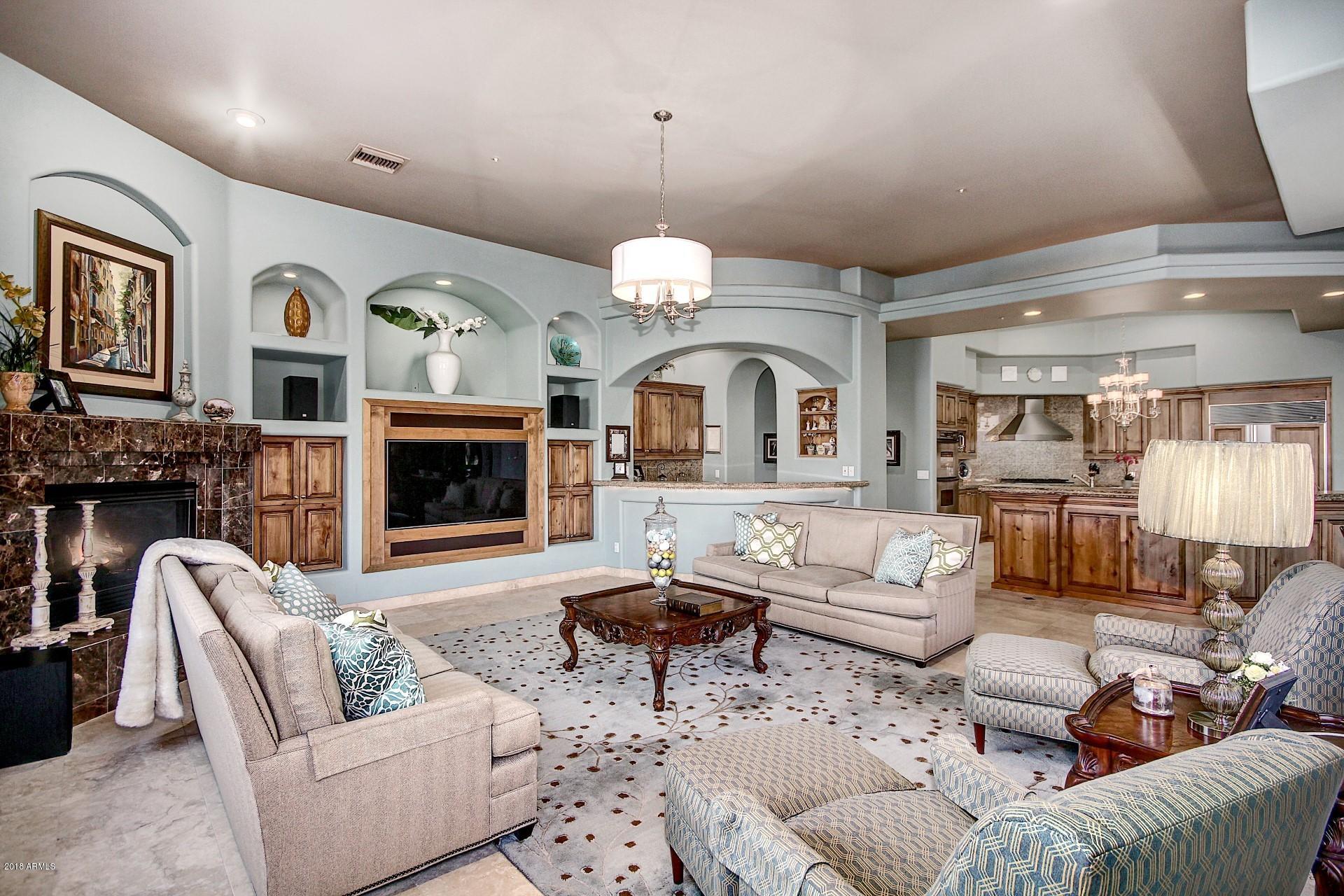 RANCHO TRINADAD - Residential