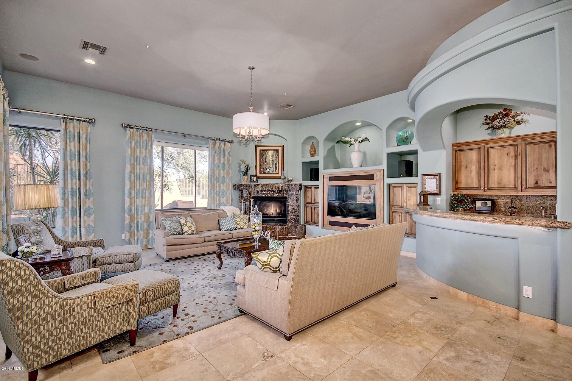 RANCHO TRINADAD - Residential