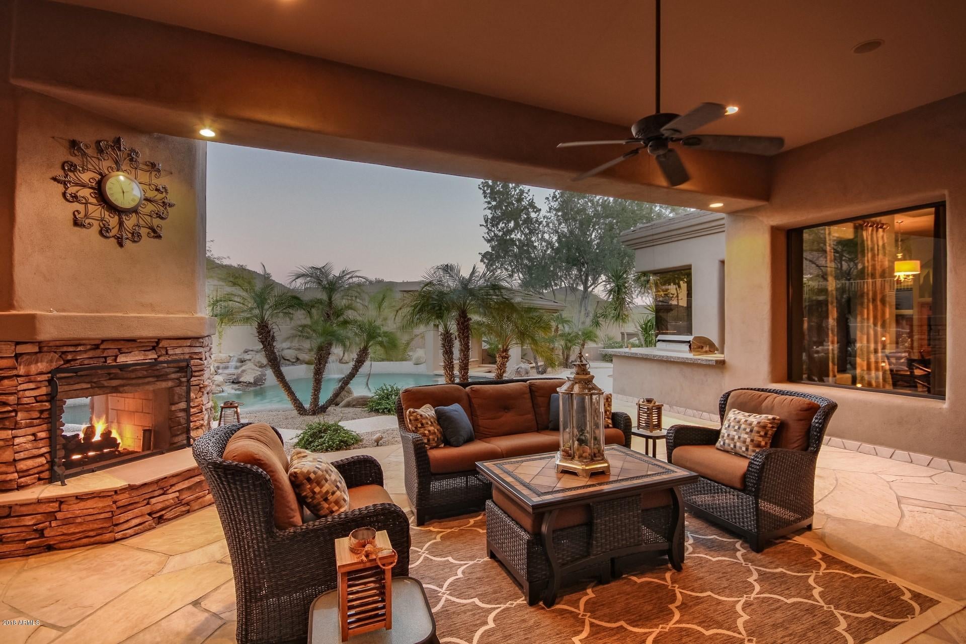 RANCHO TRINADAD - Residential