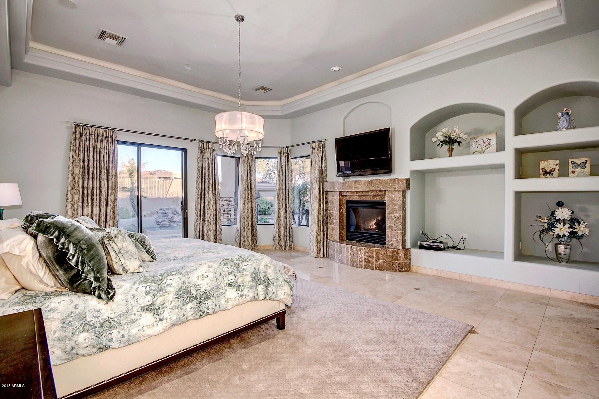 RANCHO TRINADAD - Residential