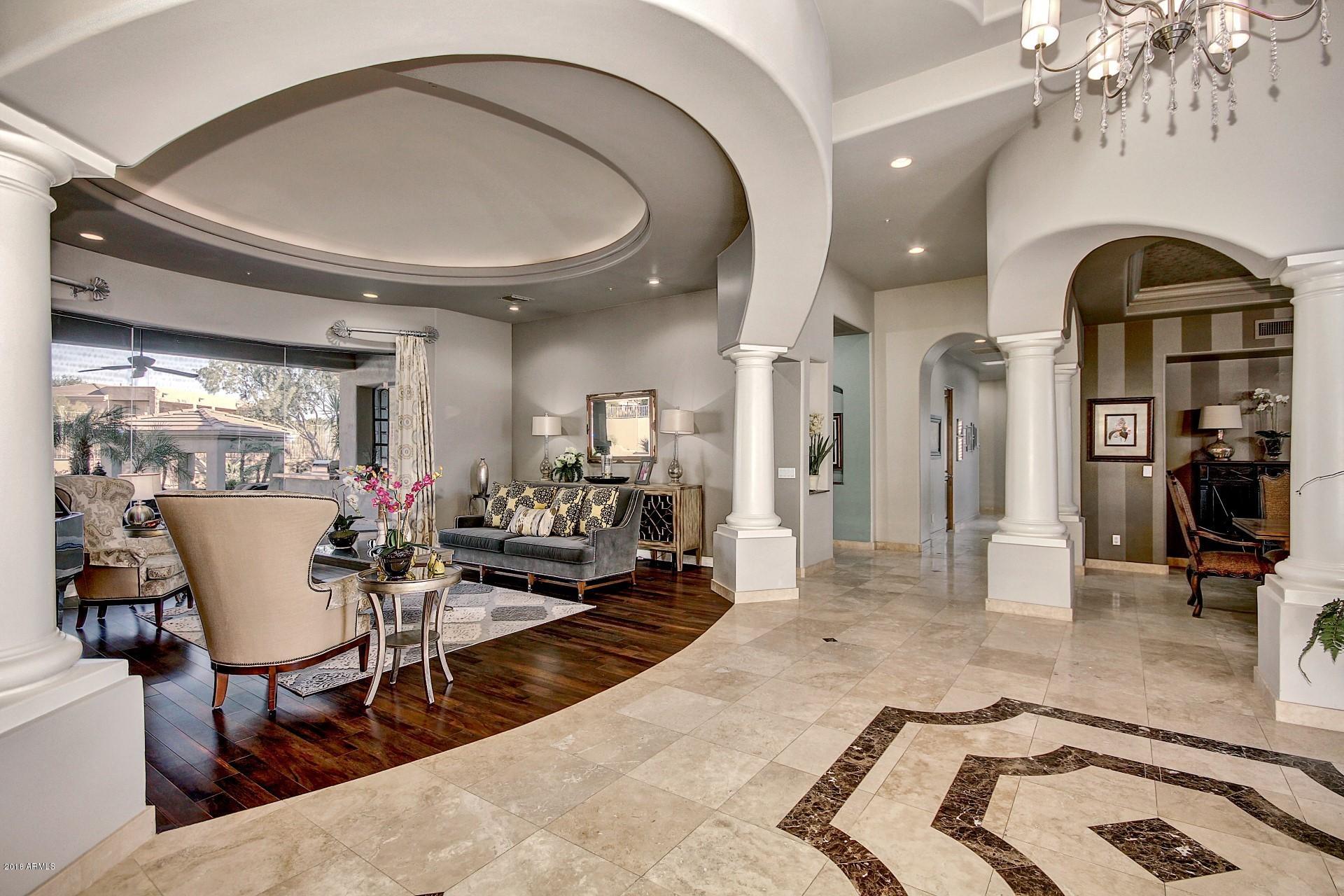 RANCHO TRINADAD - Residential