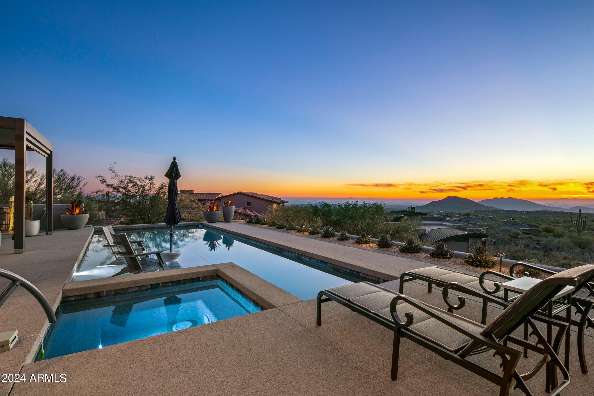 DESERT MOUNTAIN - Residential