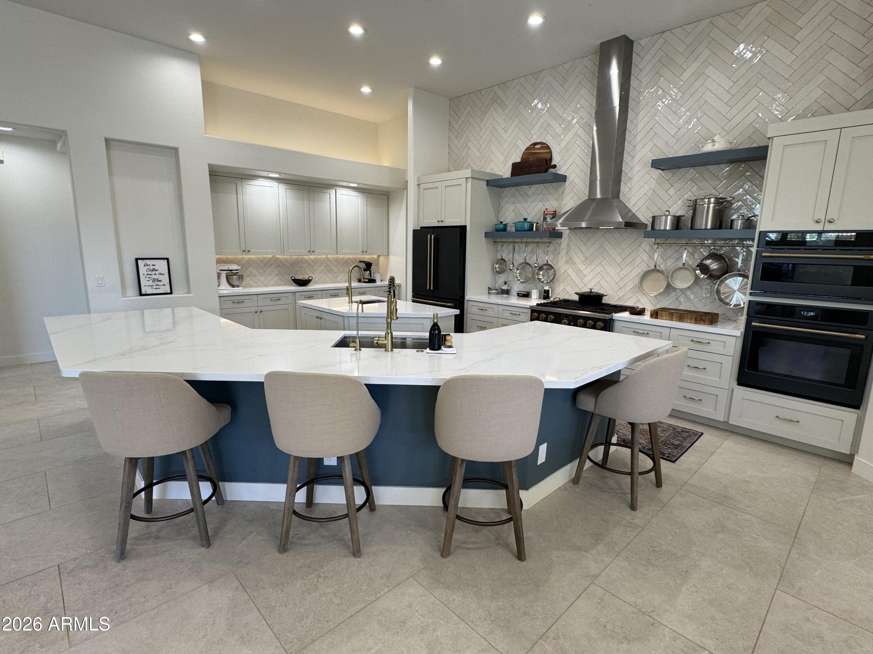 FIELDSTONE ESTATES - Residential