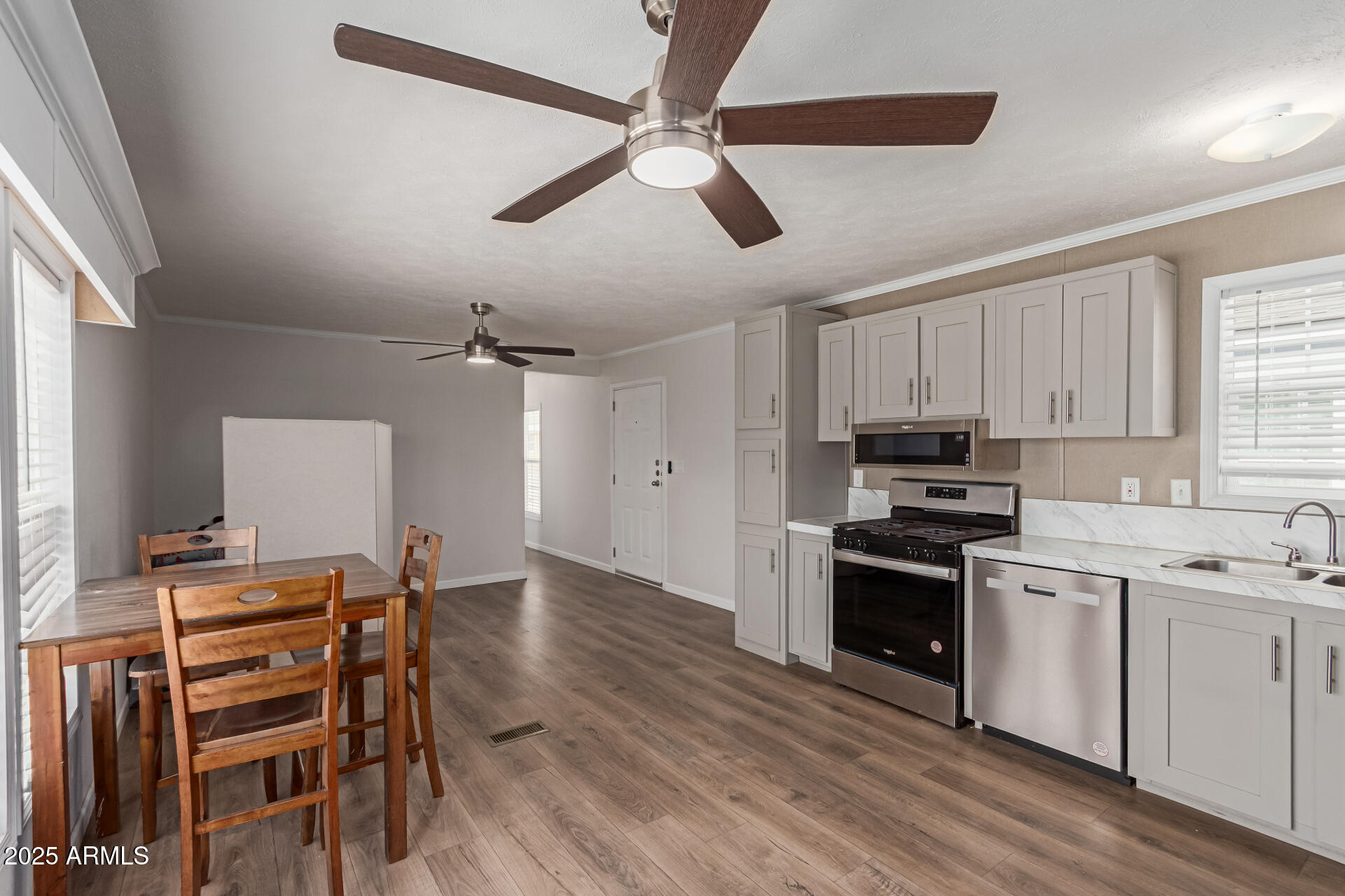 WARREN TRACT BLK 1 - Residential