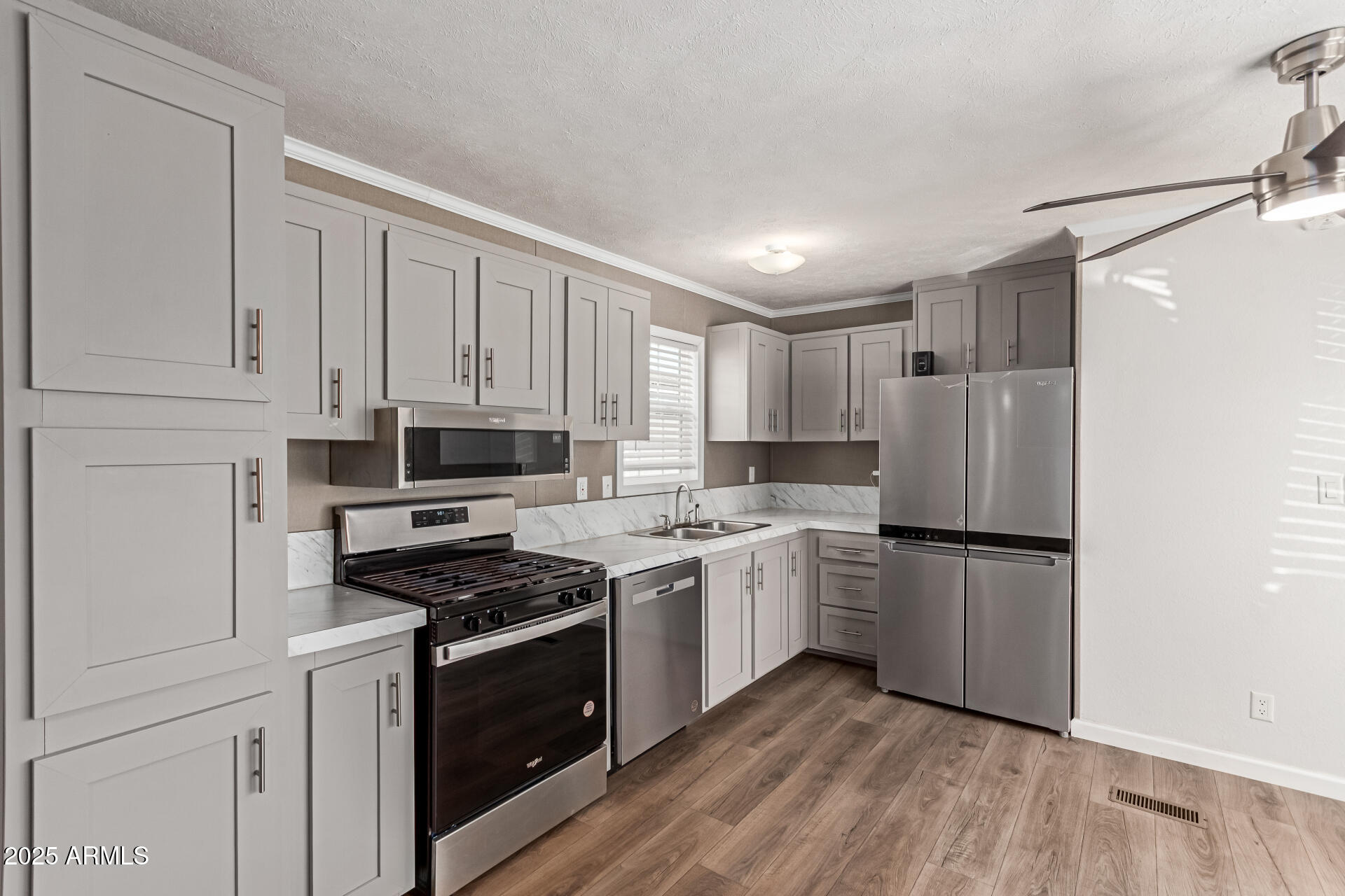 WARREN TRACT BLK 1 - Residential