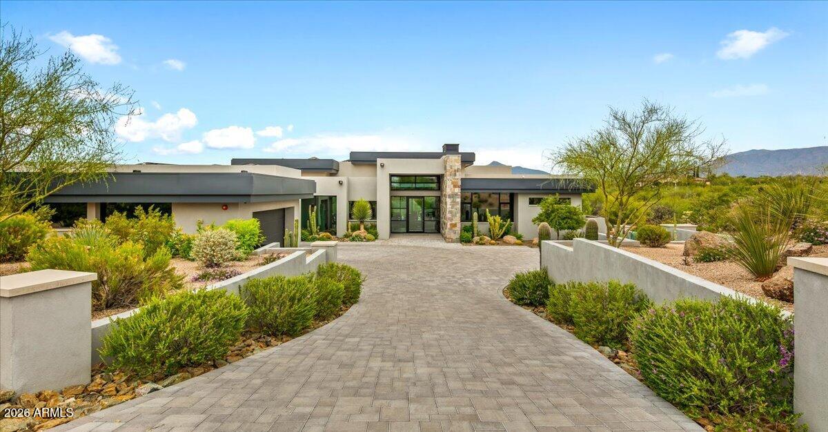 MIRABEl Club - Residential