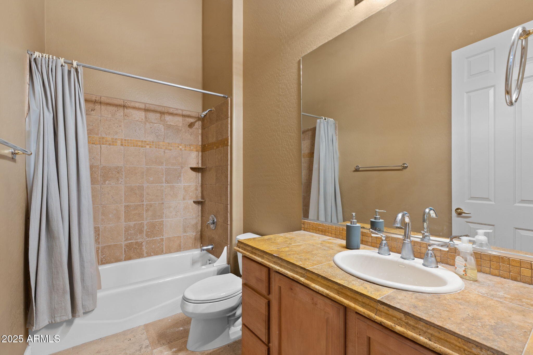 ANTHEM COUNTRY CLUB - Residential