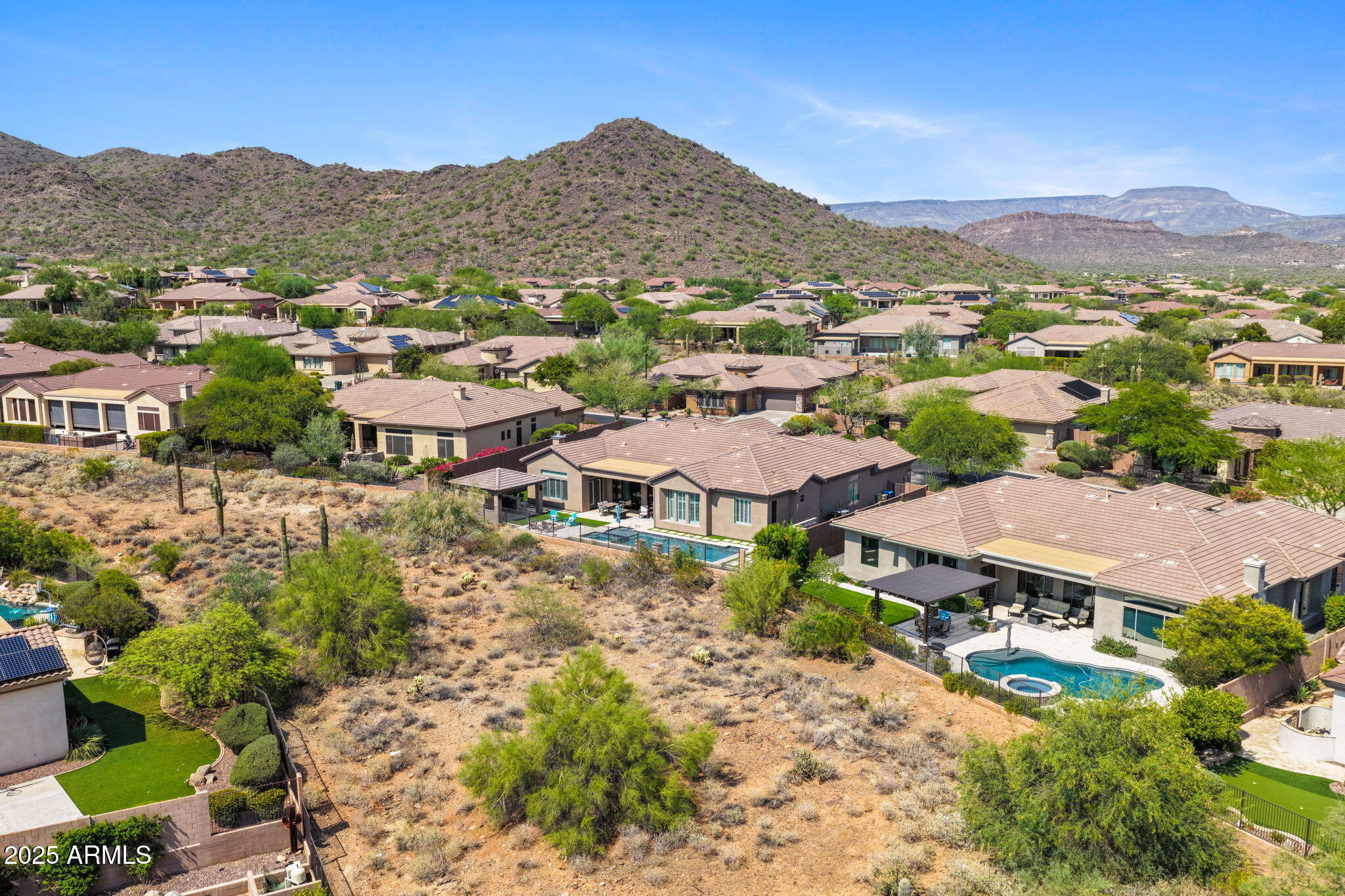 ANTHEM COUNTRY CLUB - Residential