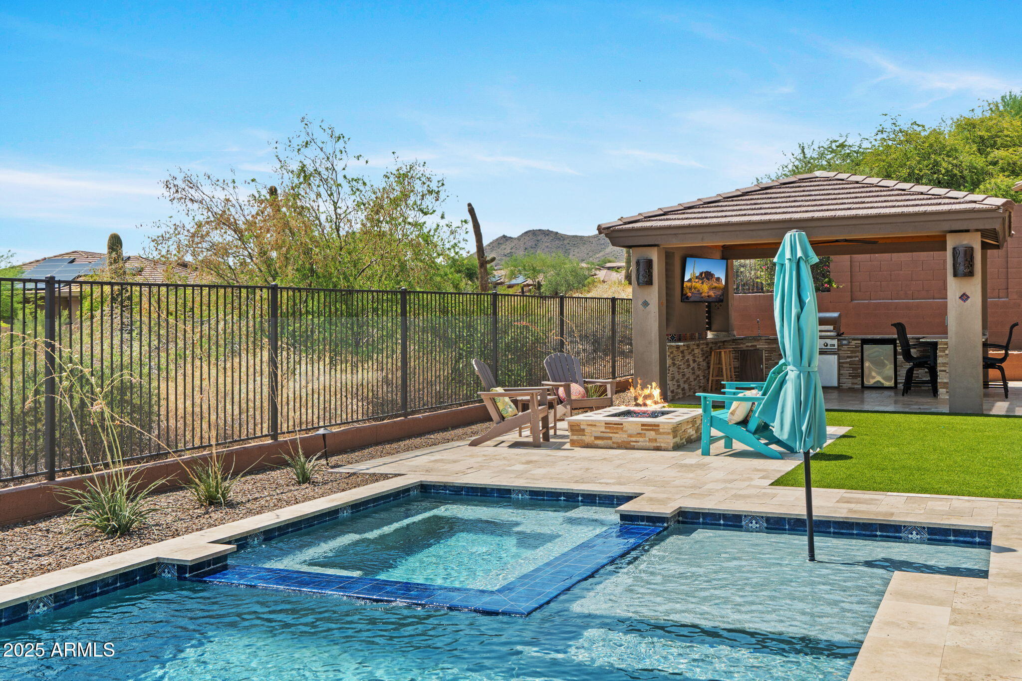 ANTHEM COUNTRY CLUB - Residential