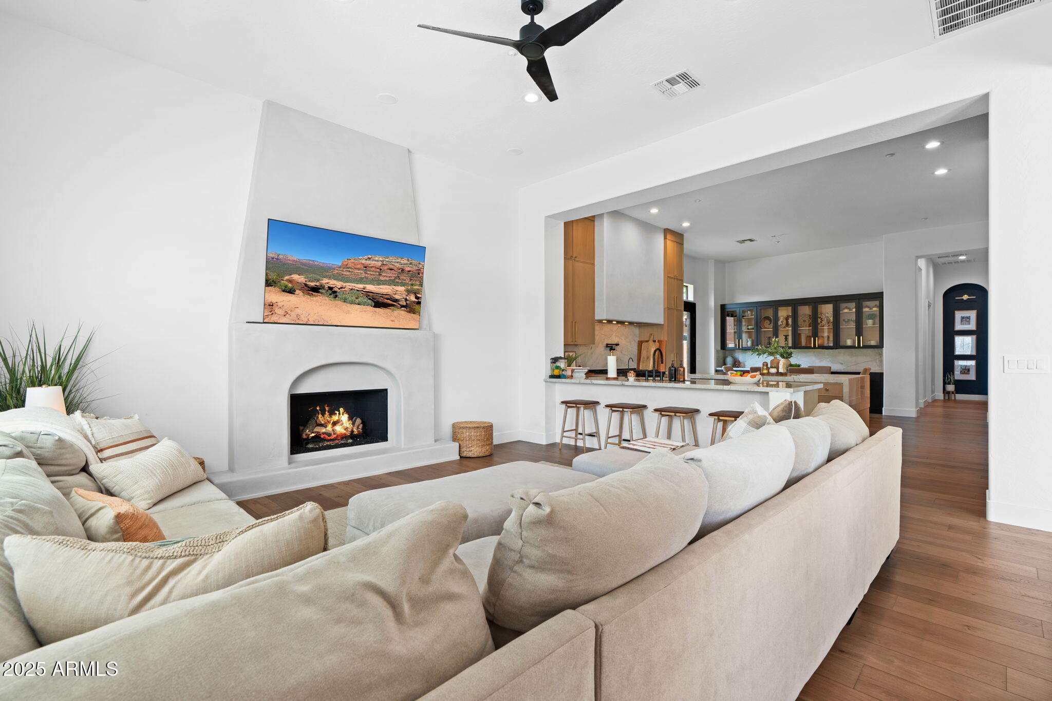 ANTHEM COUNTRY CLUB - Residential