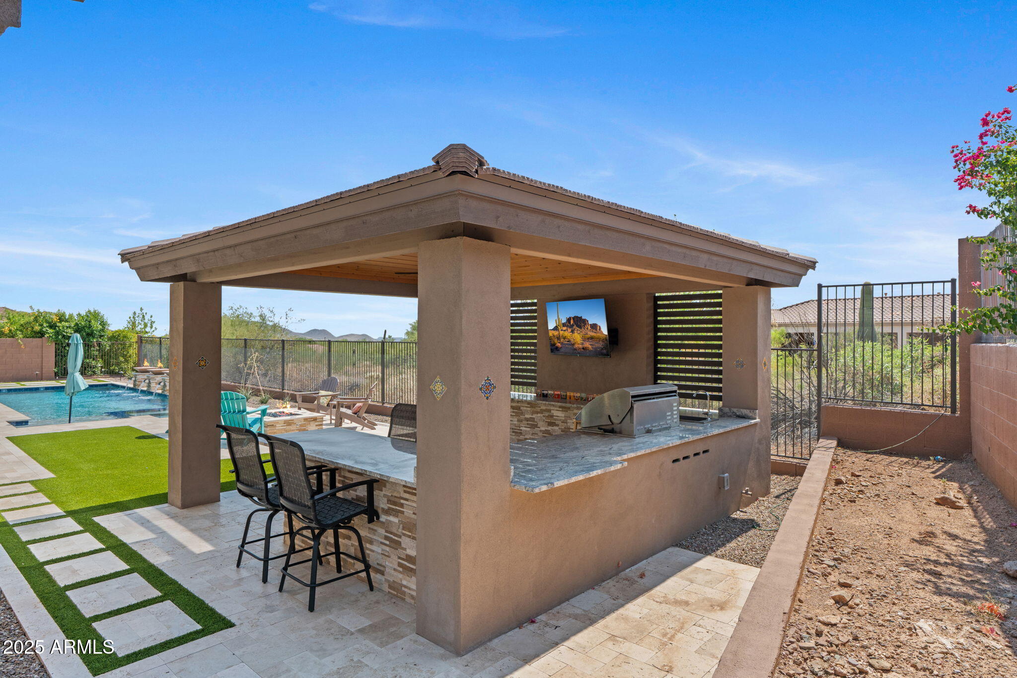 ANTHEM COUNTRY CLUB - Residential