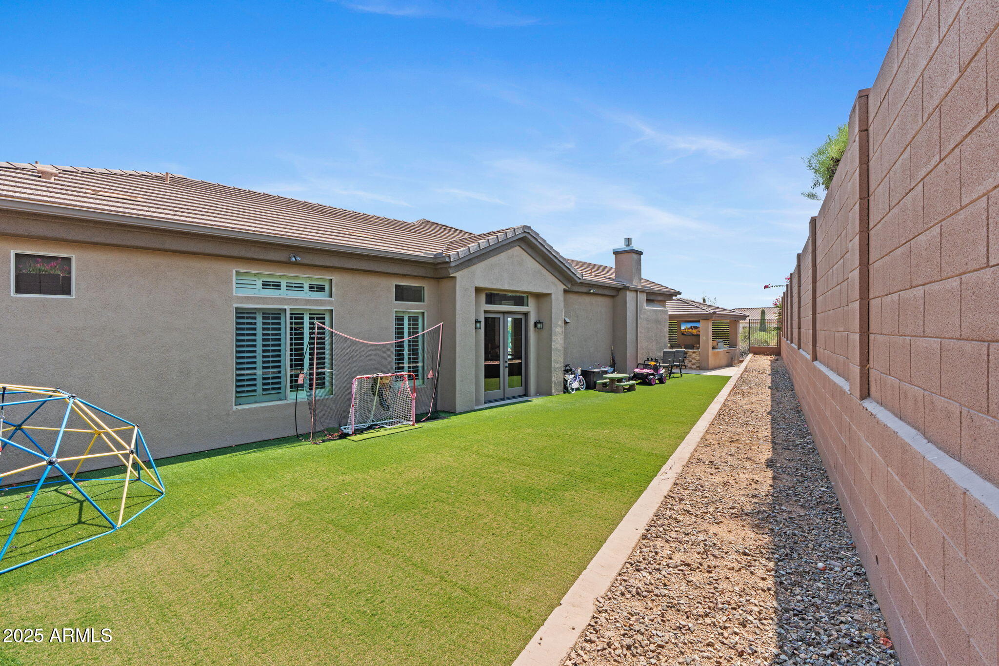 ANTHEM COUNTRY CLUB - Residential