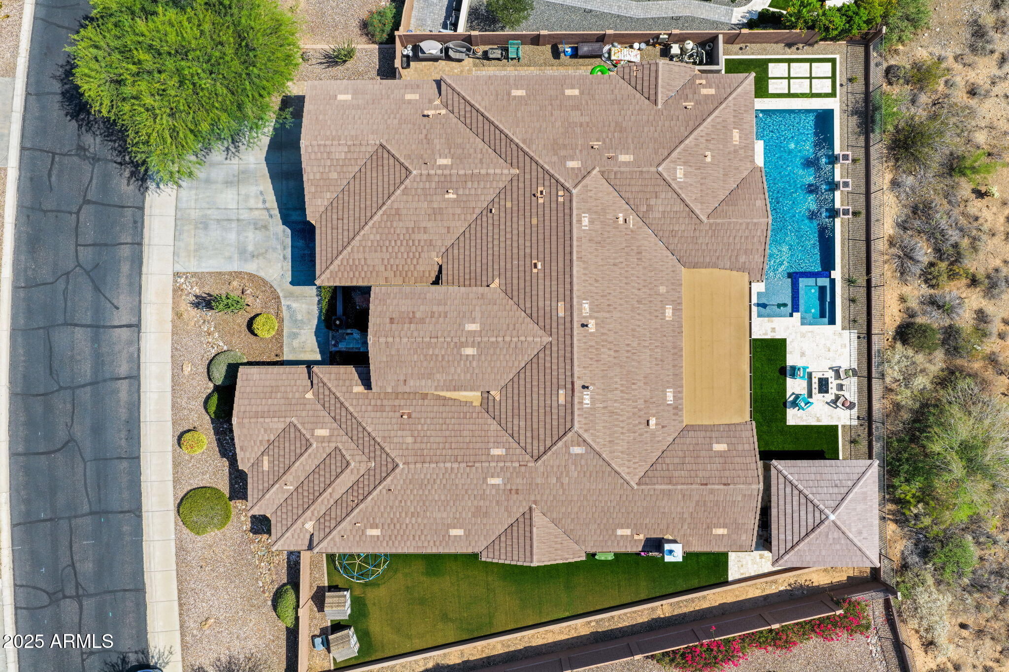 ANTHEM COUNTRY CLUB - Residential