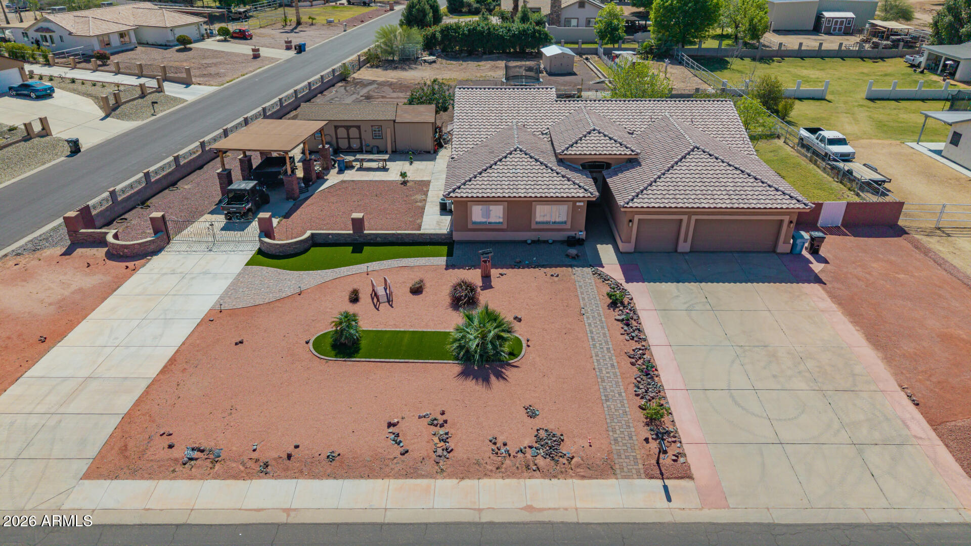 THOROUGHBRED FARMS 2 LOT 9-19 - Residential