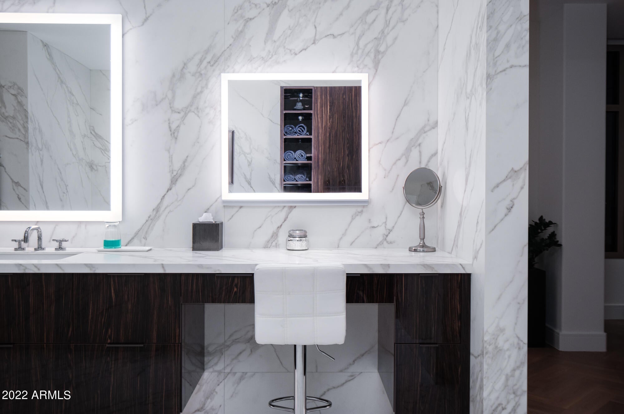 RESIDENCES AT 2211 CAMELBACK CONDOMINIUM - Residential